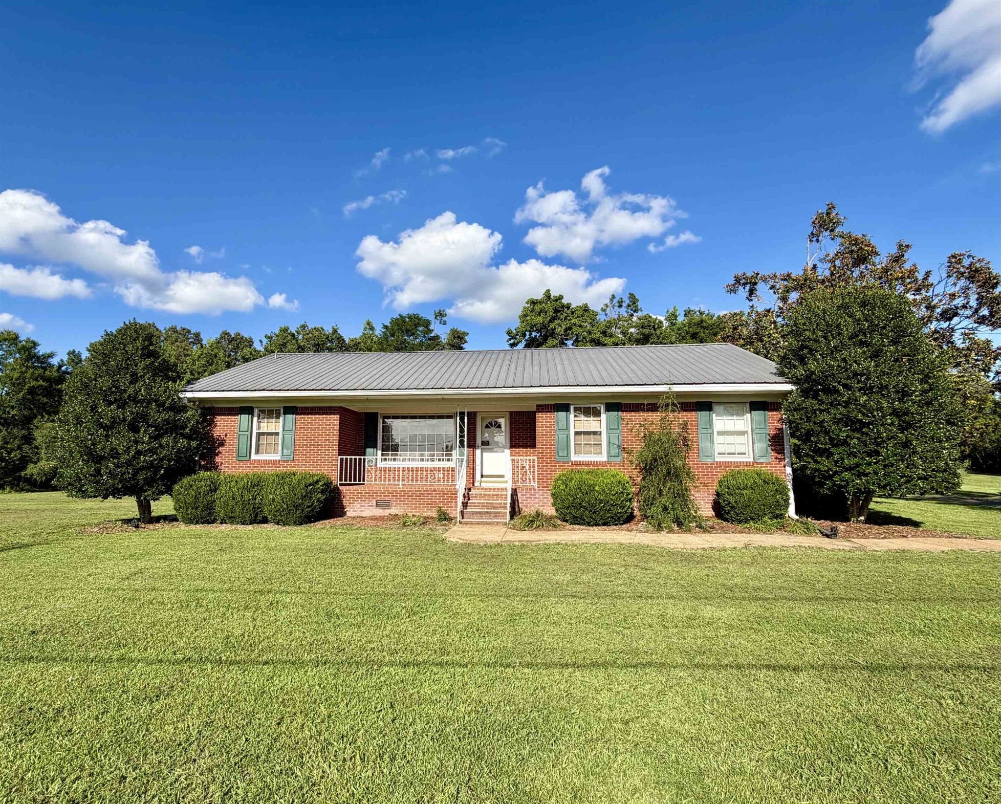 292 Michie Pebble Hill Rd Property Photo 1