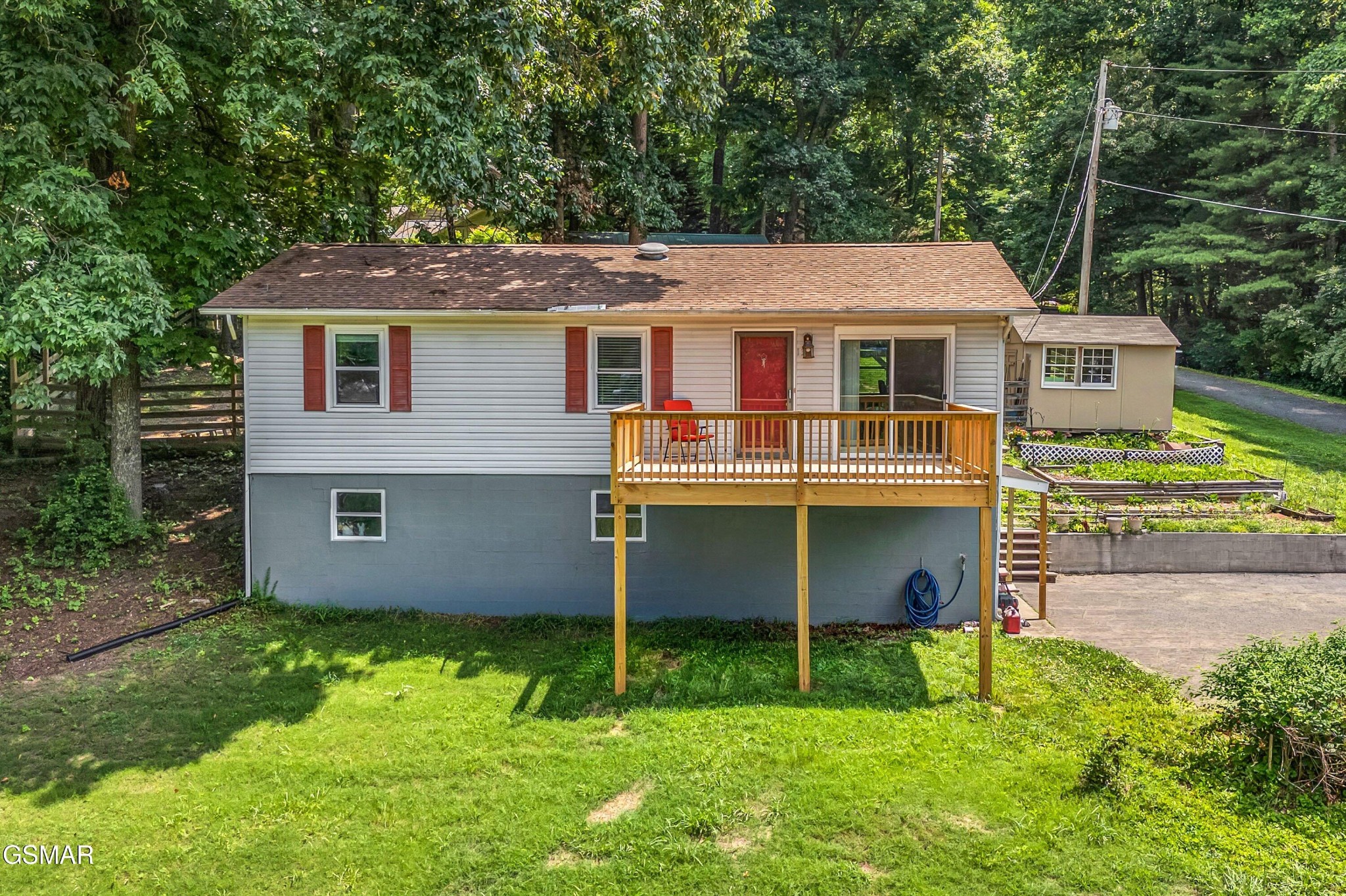 131 Delozier Lane Property Photo 1