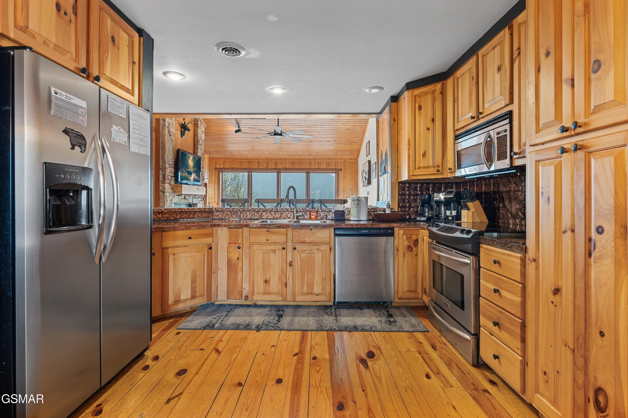 1130 Ski View Drive Property Photo 8