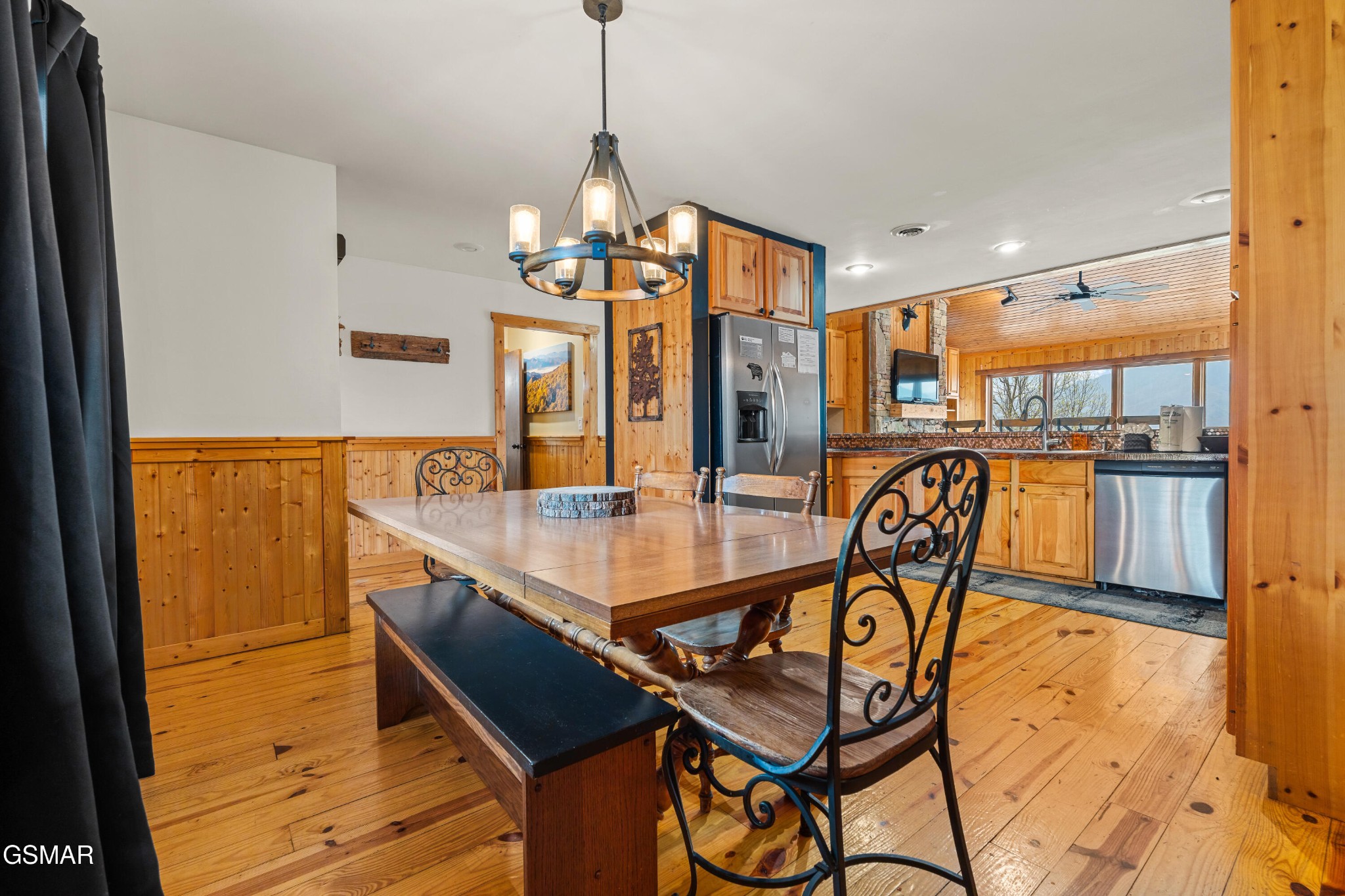 1130 Ski View Drive Property Photo 15