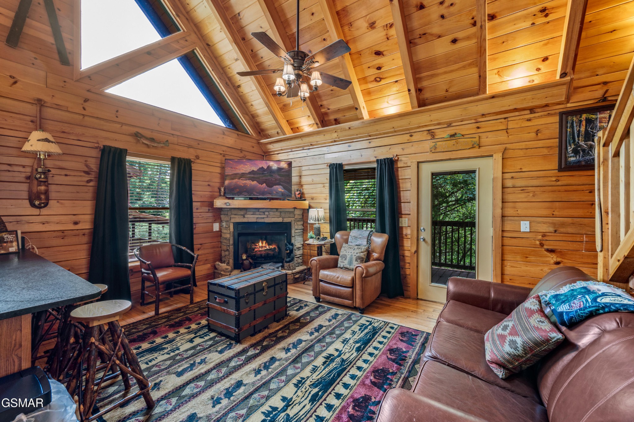 242 Alpine Mountain Way Property Photo 6