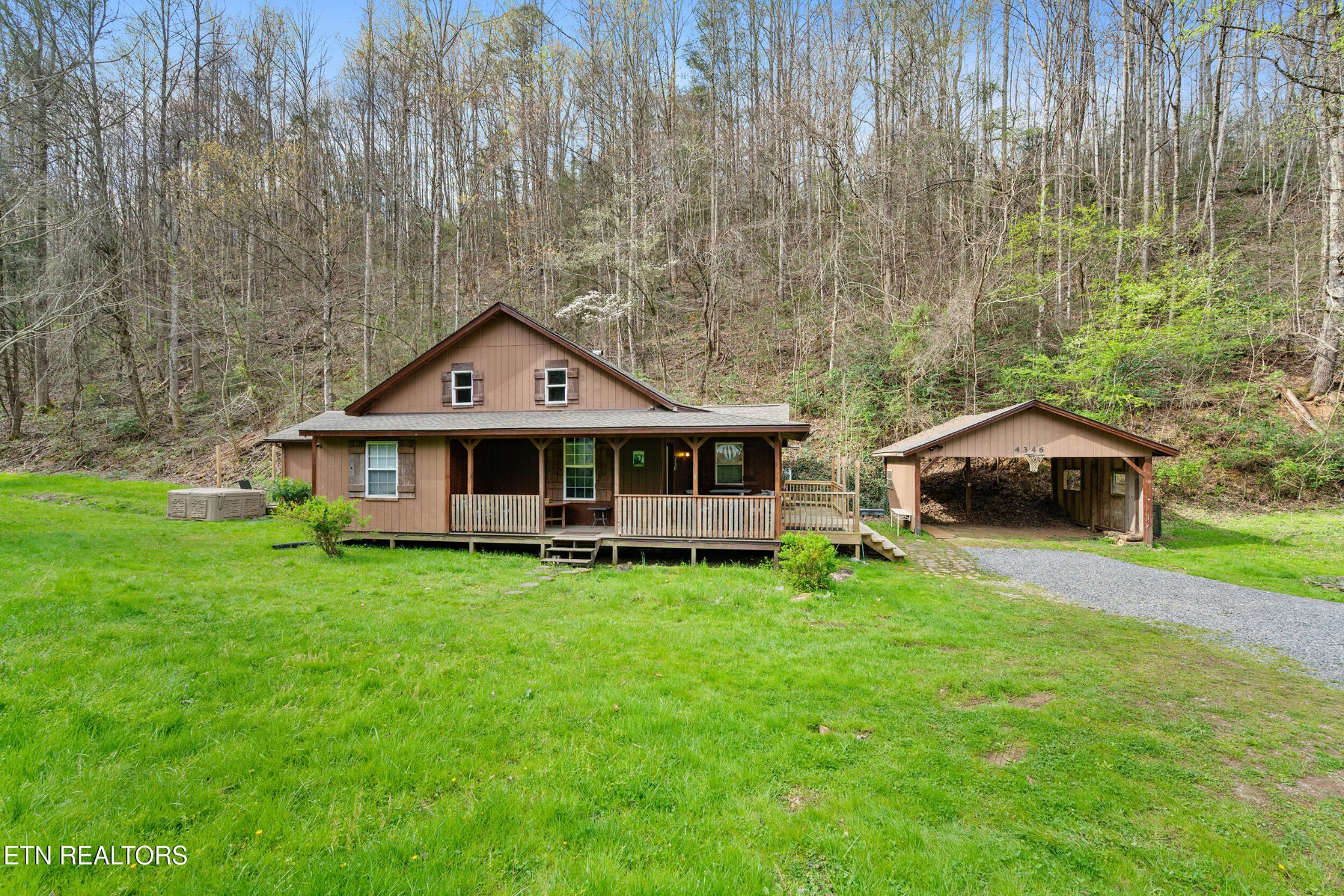 4346 Grindstone Ridge Rd Property Photo 2