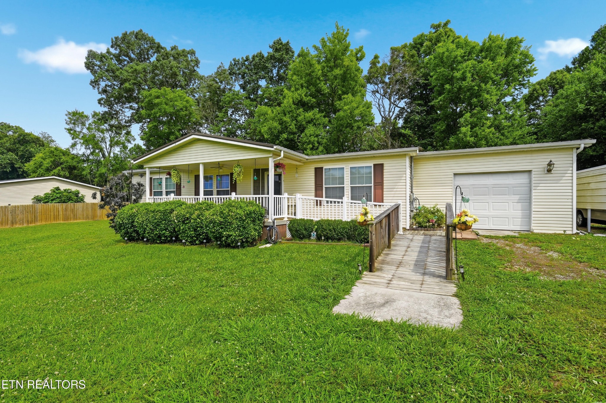 1012 Ashley Meadows Drive Property Photo 1