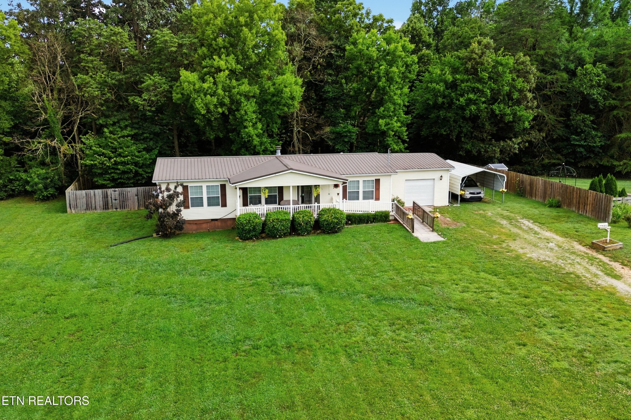 1012 Ashley Meadows Drive Property Photo 34