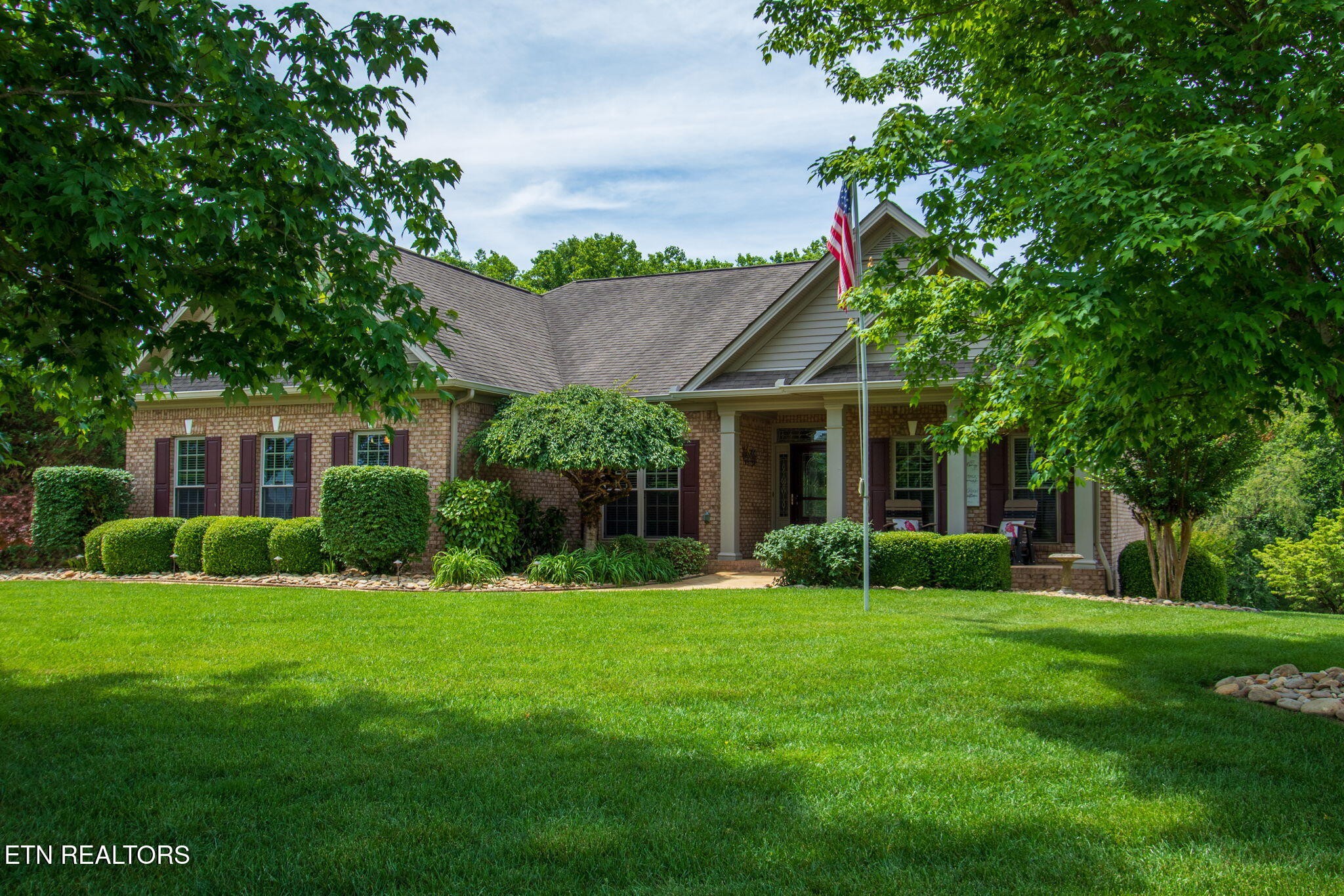 140 Big Oak Drive Property Photo 1