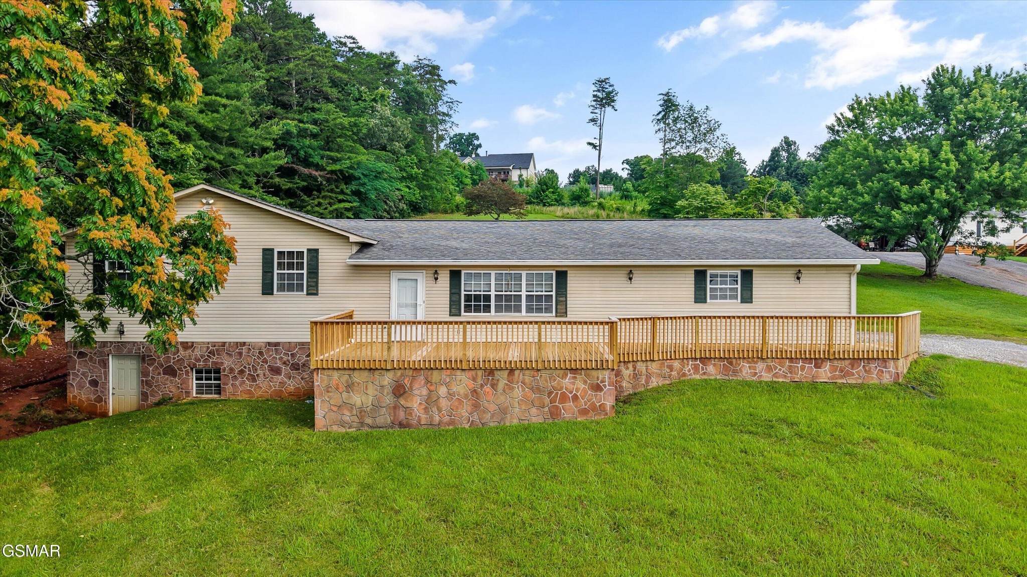 632 Mountain View Drive Property Photo 1