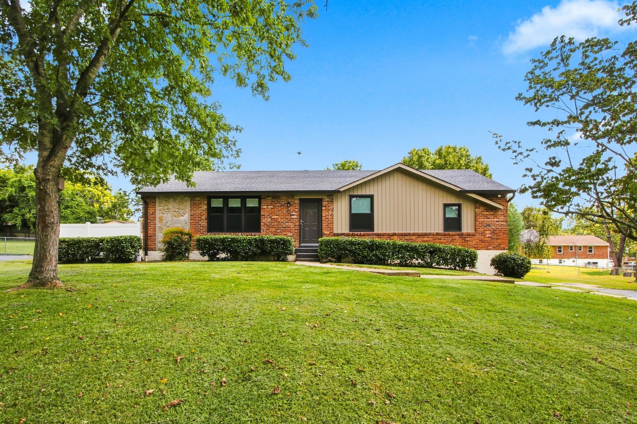 4009 Knud Dr Property Photo 3