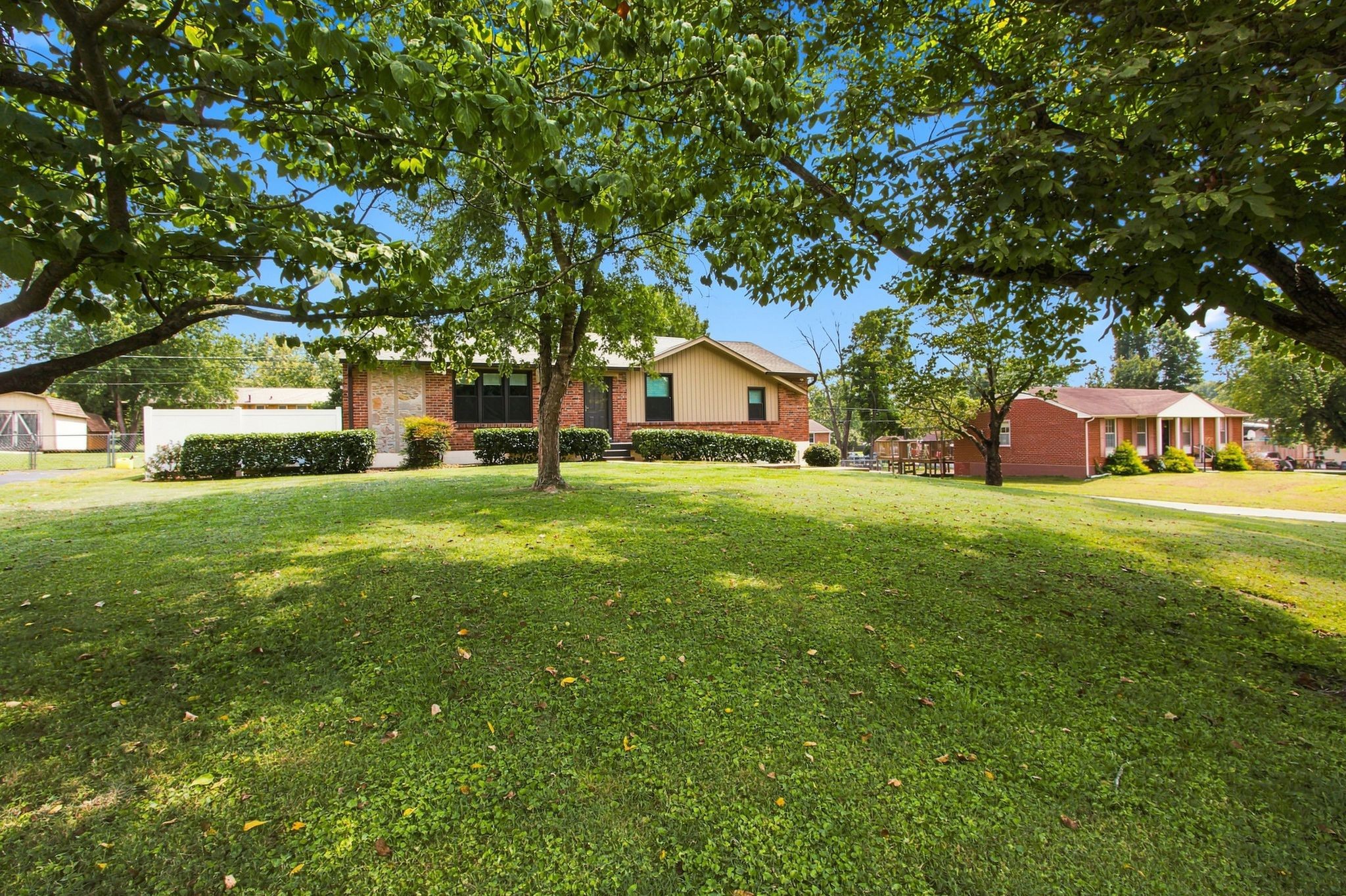 4009 Knud Dr Property Photo 5