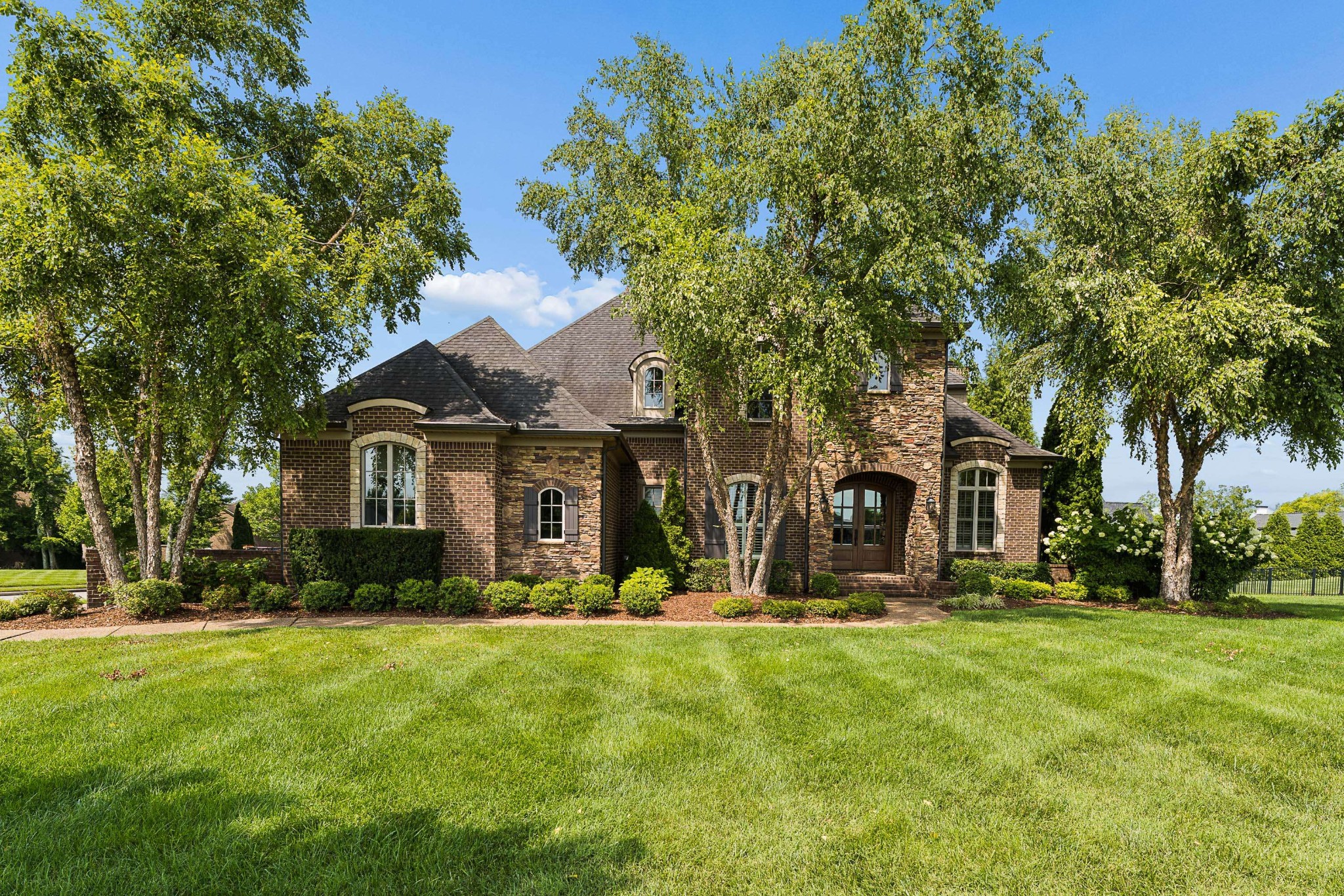 1255 Plantation Blvd Property Photo 1