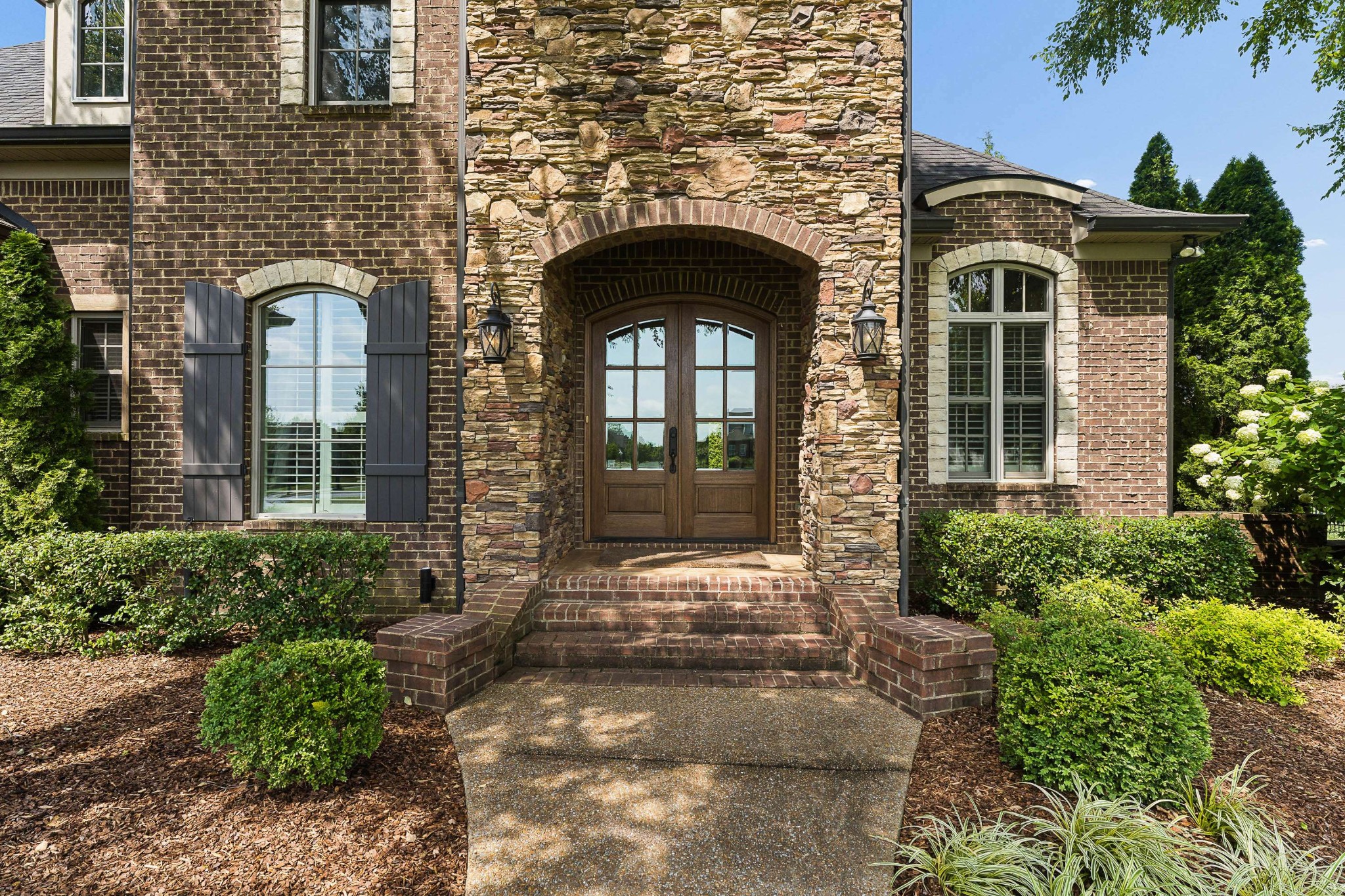 1255 Plantation Blvd Property Photo 4