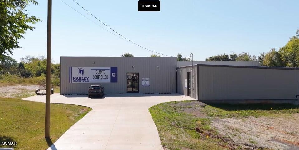 3815 W Andrew Johnson Highway Property Photo 1