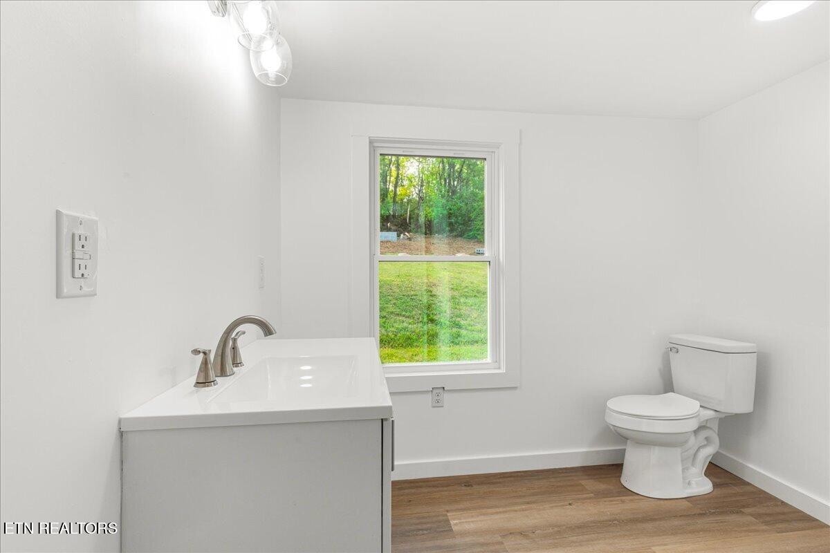 925 Lang Street Se Property Photo 15