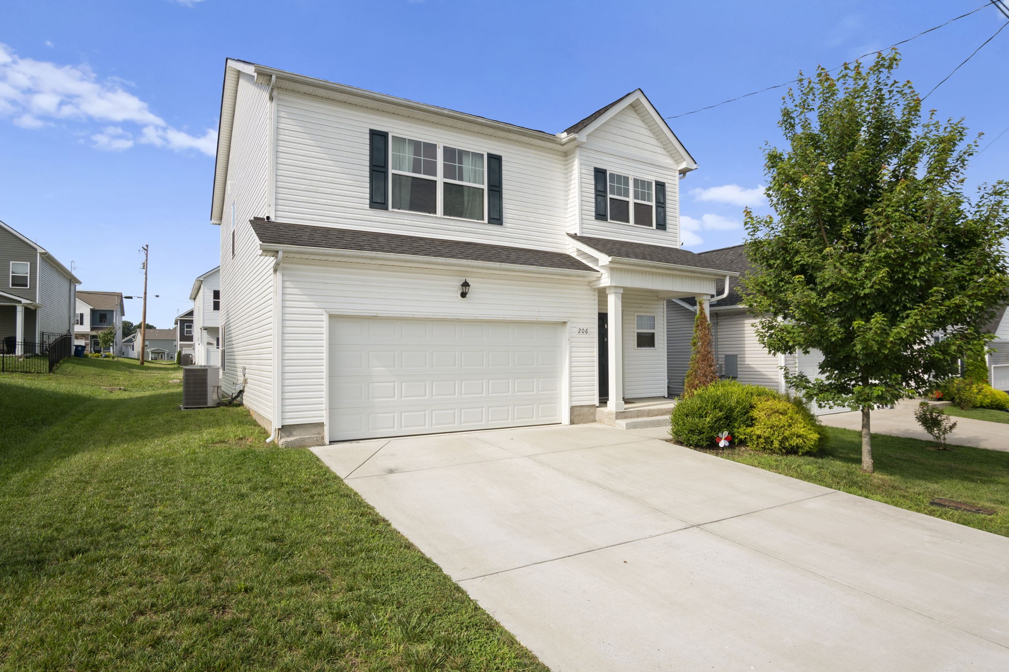 206 Triple Crown Ct Property Photo 1