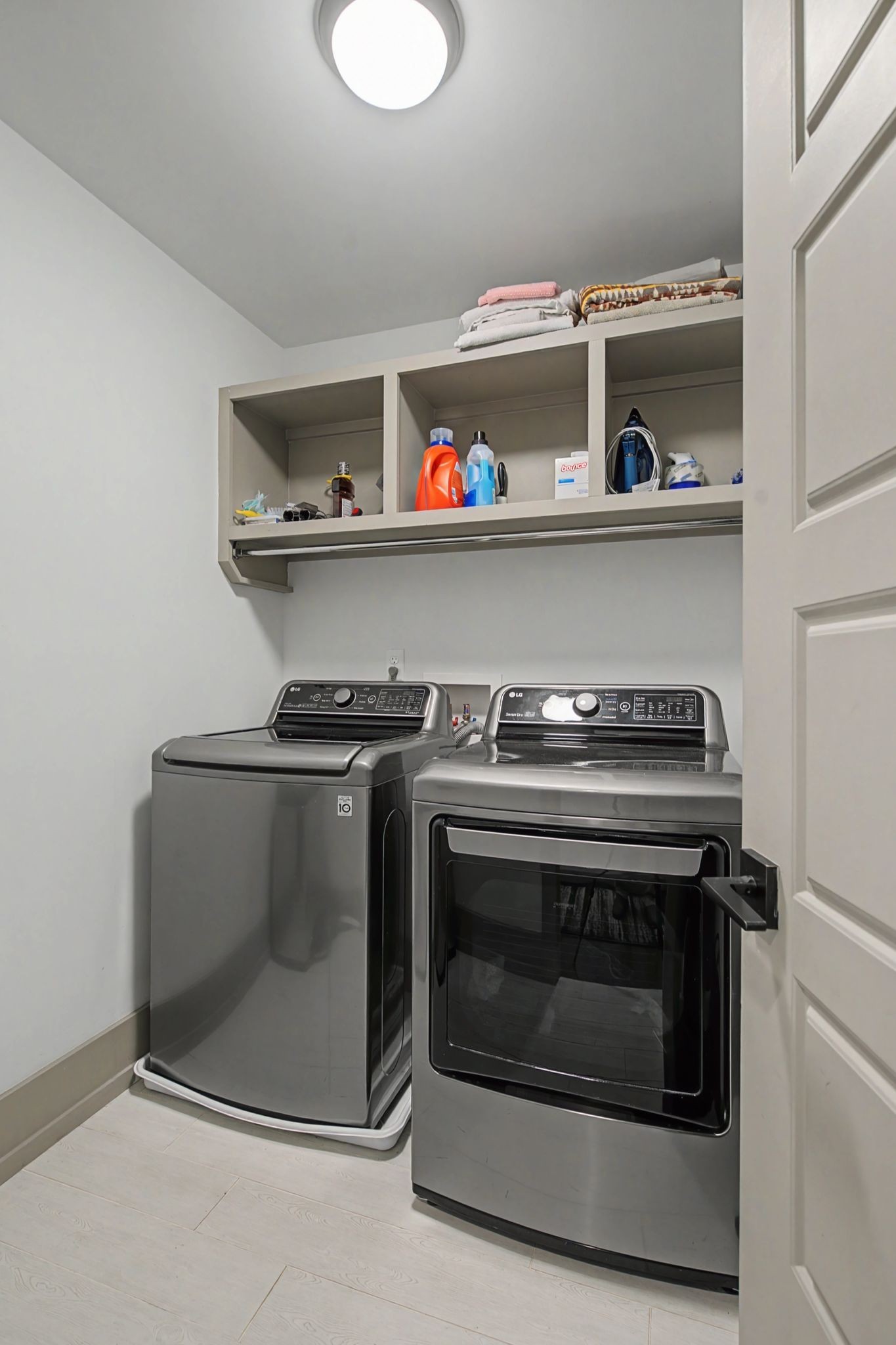 2206b White Ave Property Photo 16