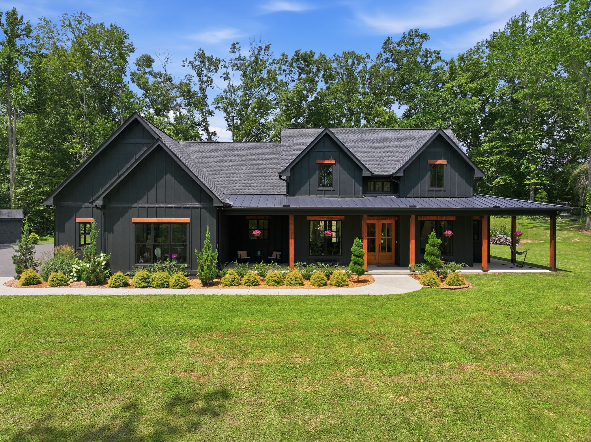 7451 Sleepy Hollow Rd
