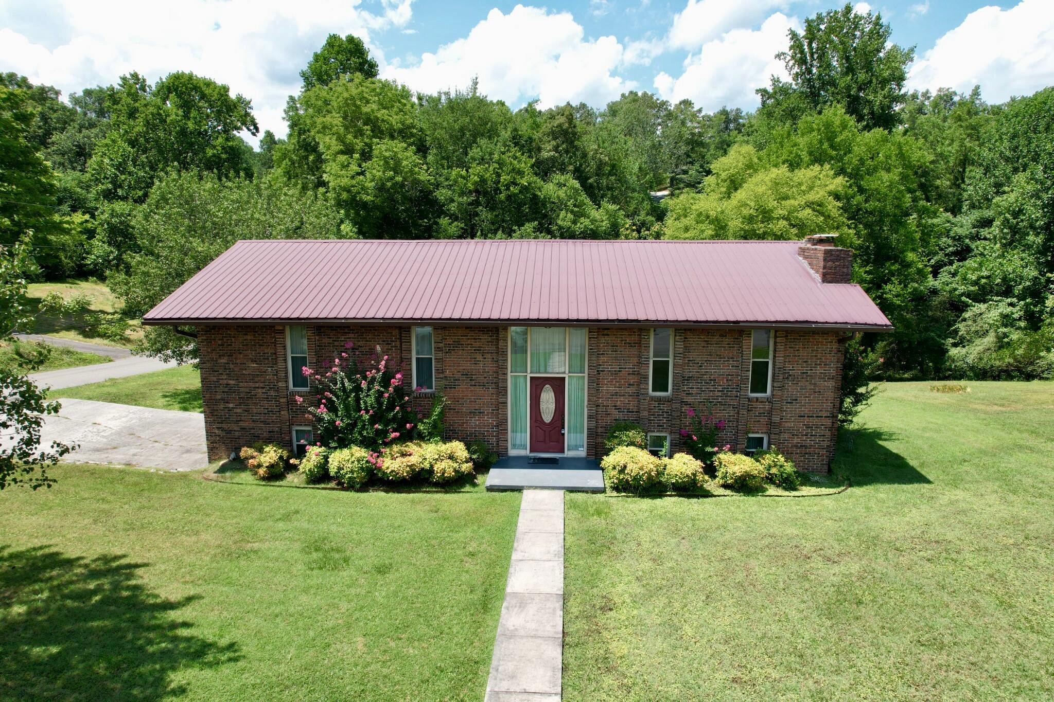 111 Hutton Court Property Photo 1