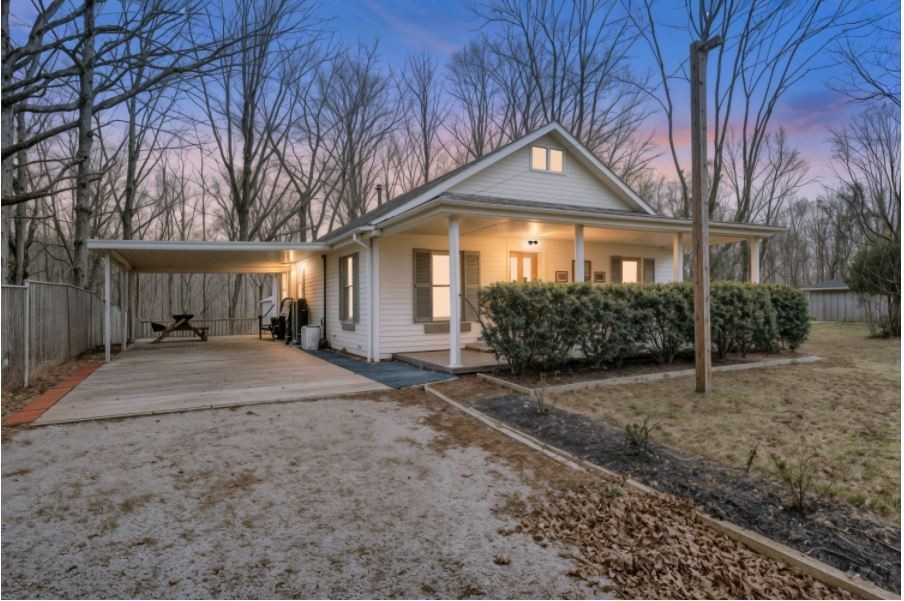 408 Spring St Property Photo 1
