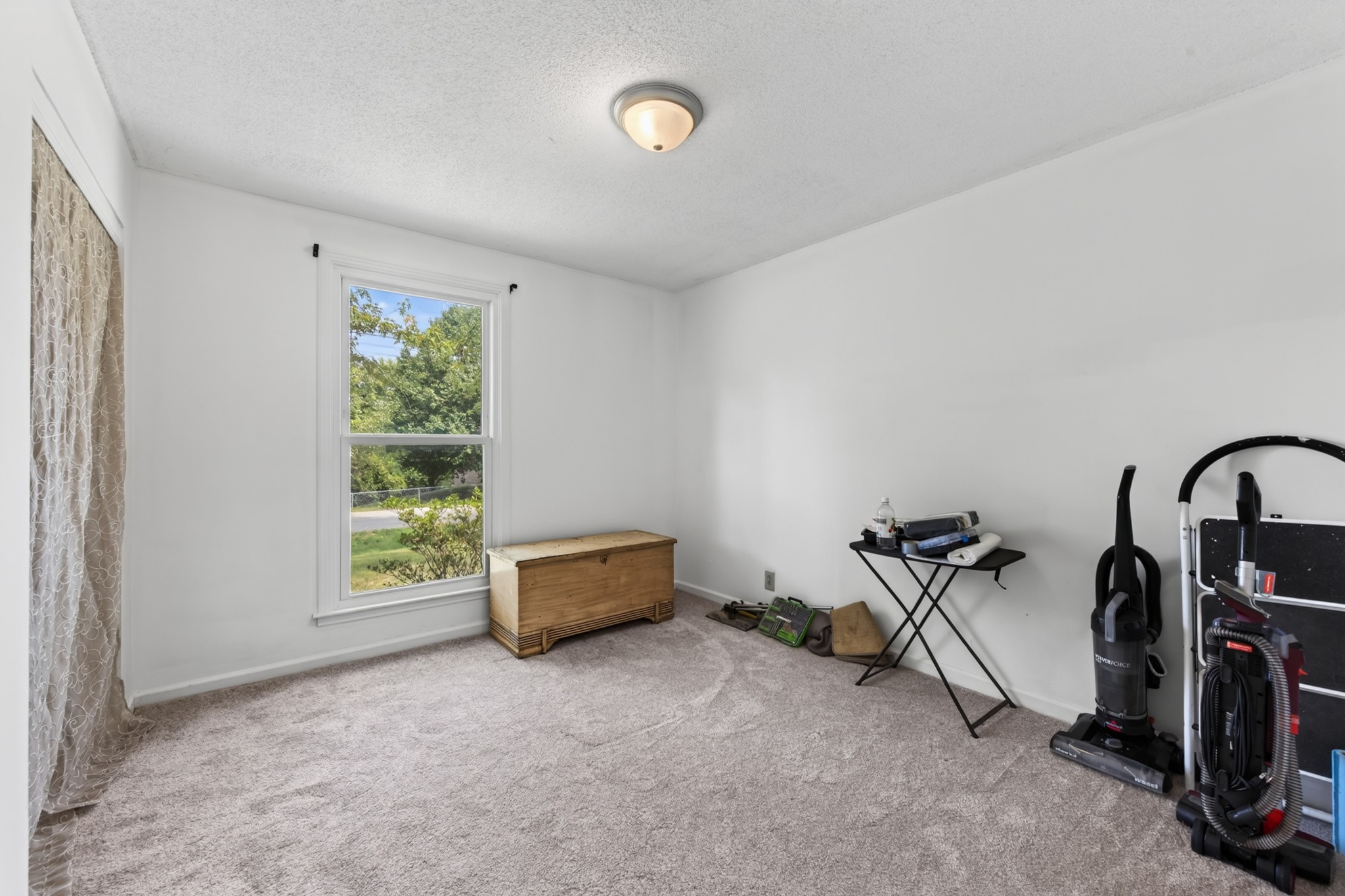 312 Andrew Dr Property Photo 24