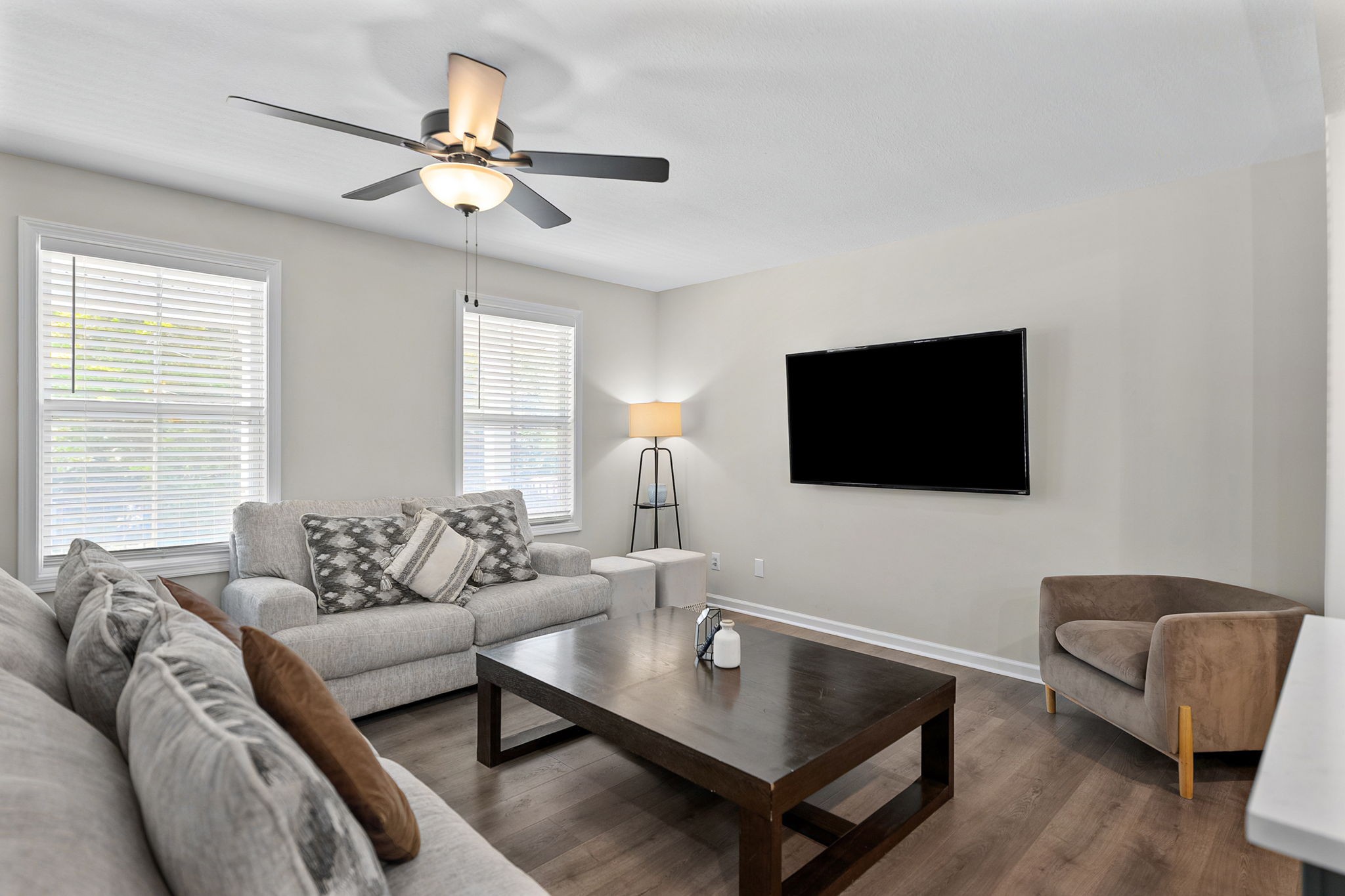 541 9th Street Property Photo 5