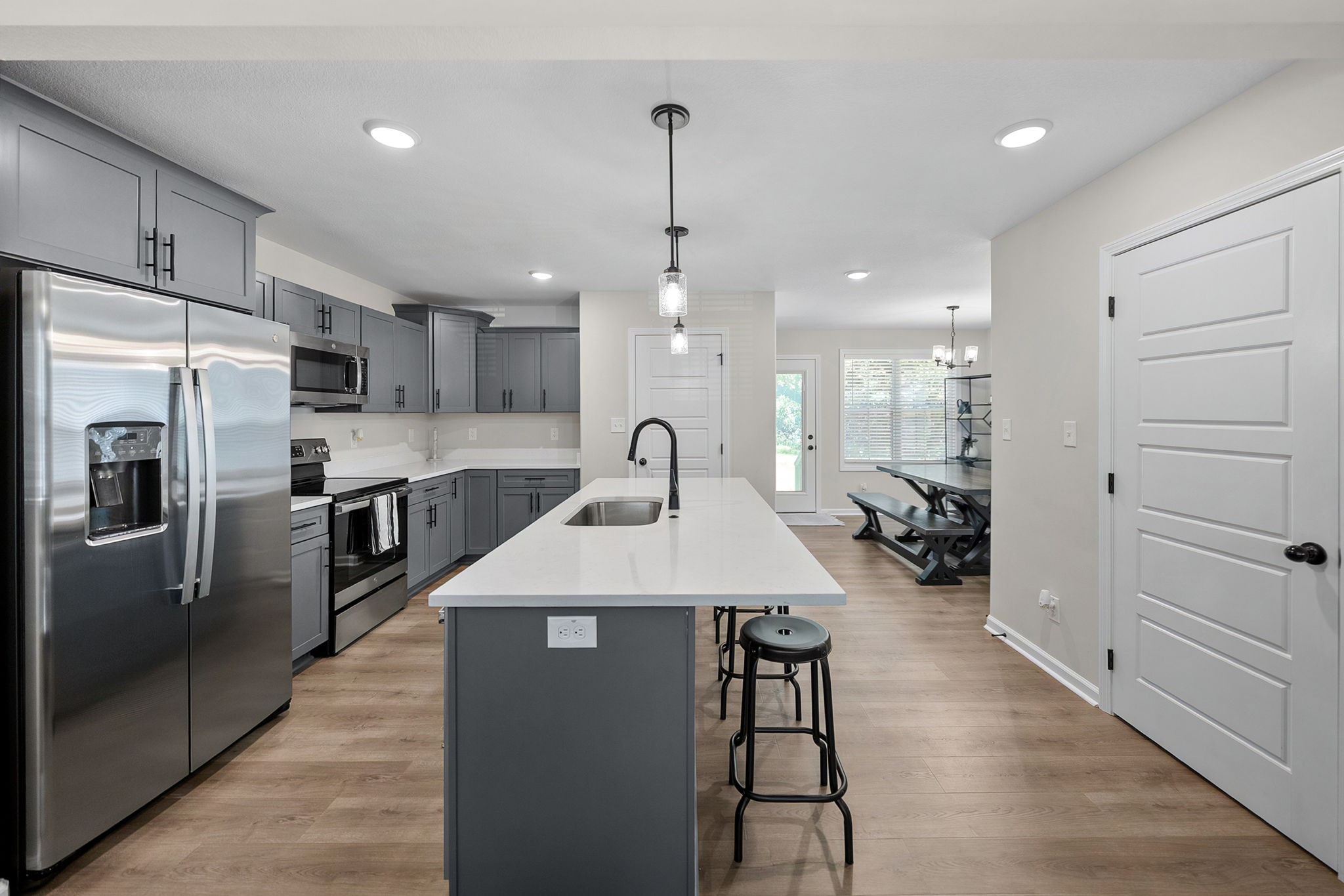 541 9th Street Property Photo 8