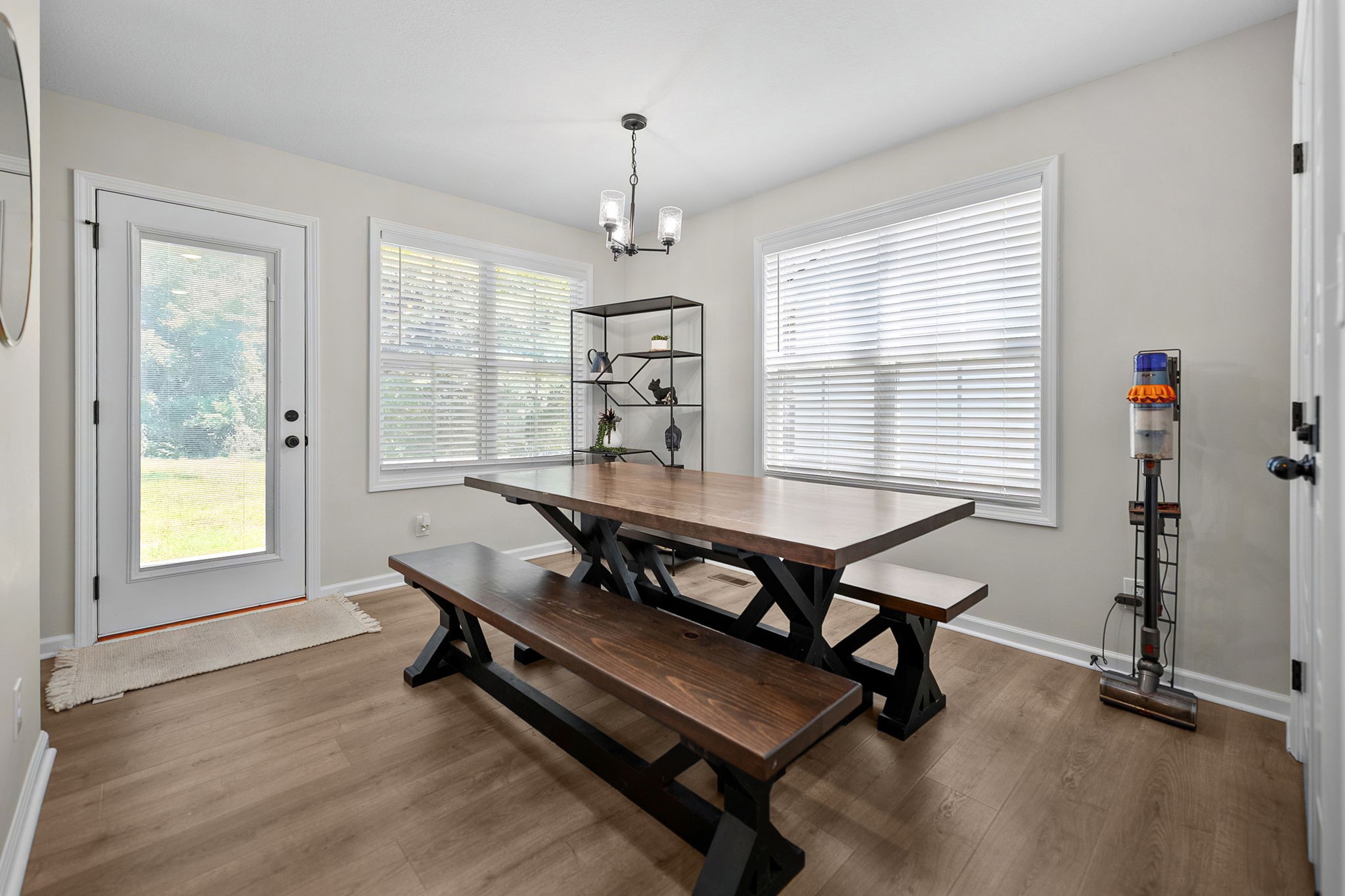 541 9th Street Property Photo 11