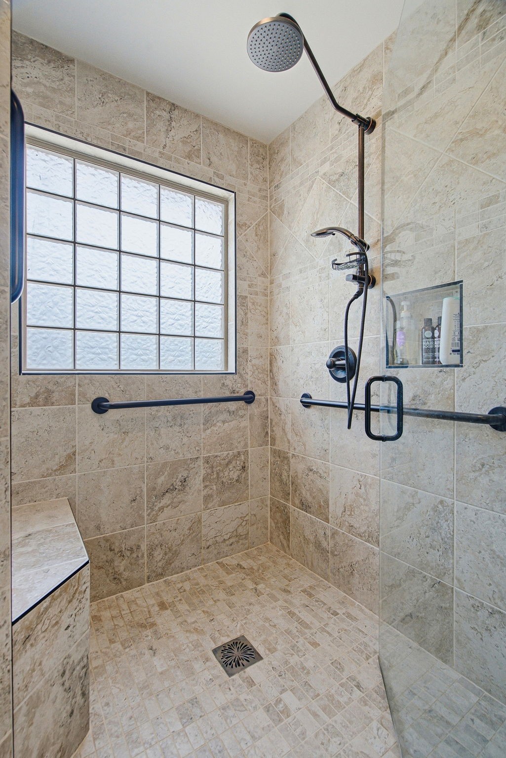 204 Artesa Dr Property Photo 20