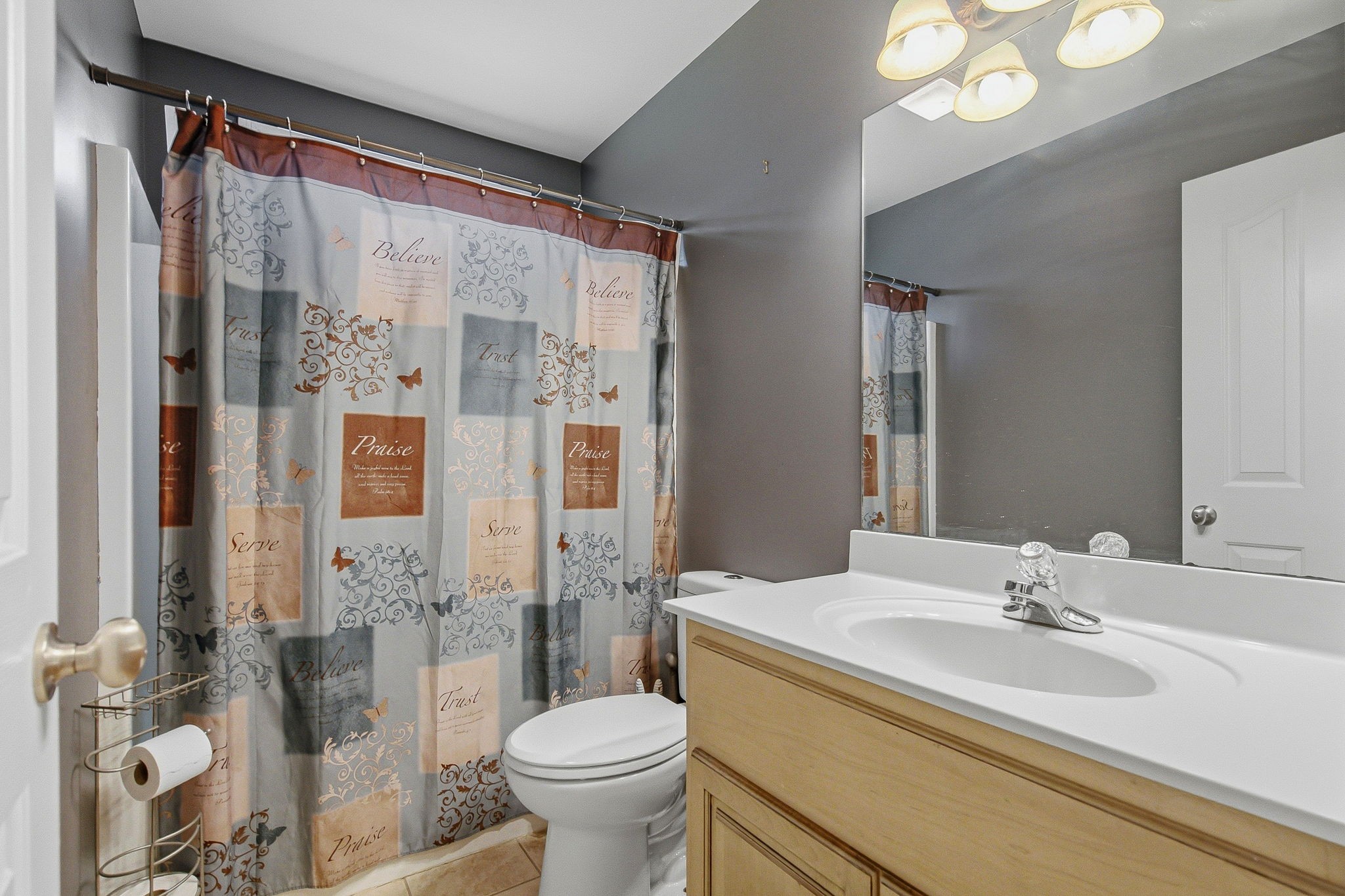 204 Artesa Dr Property Photo 24