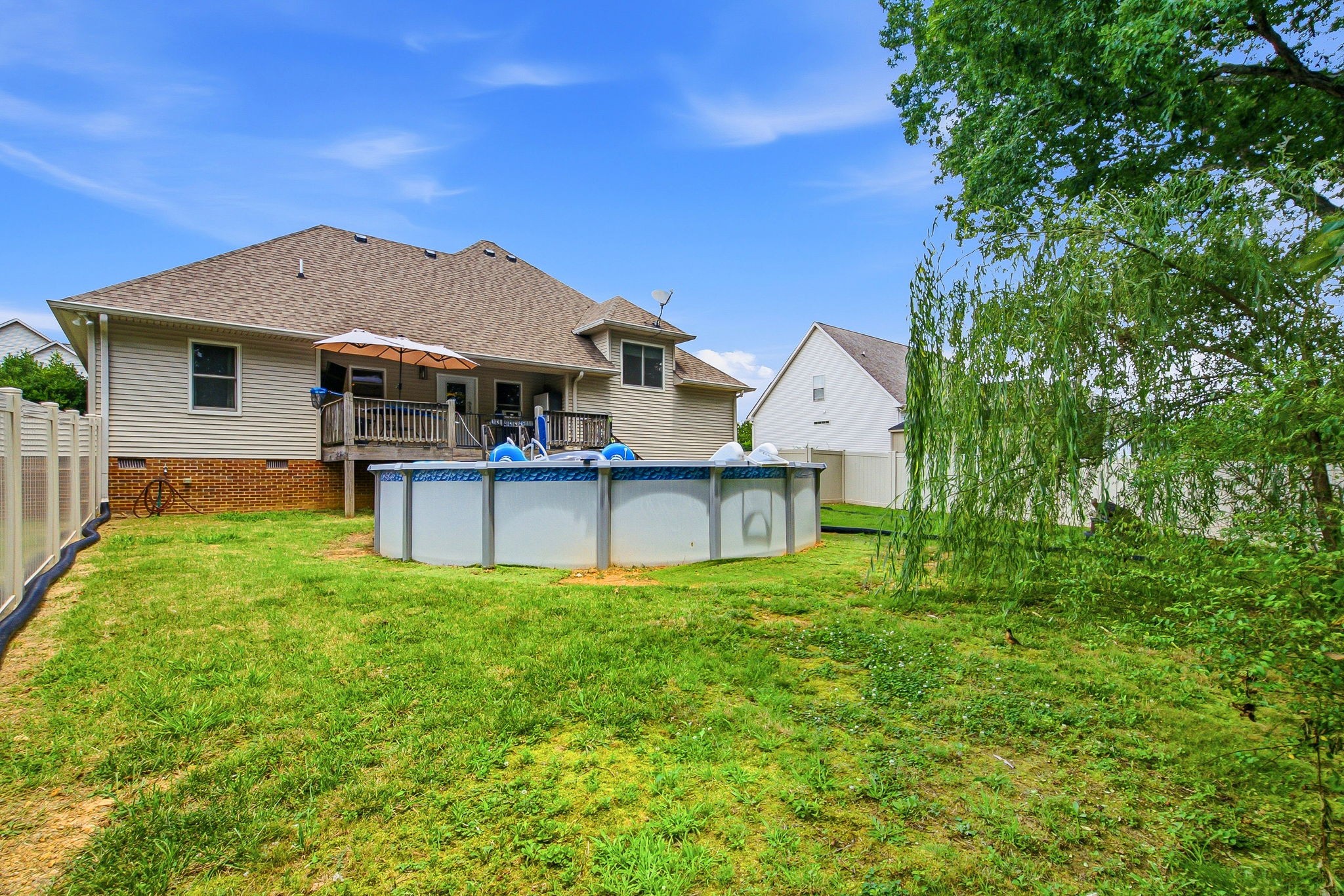 204 Artesa Dr Property Photo 33