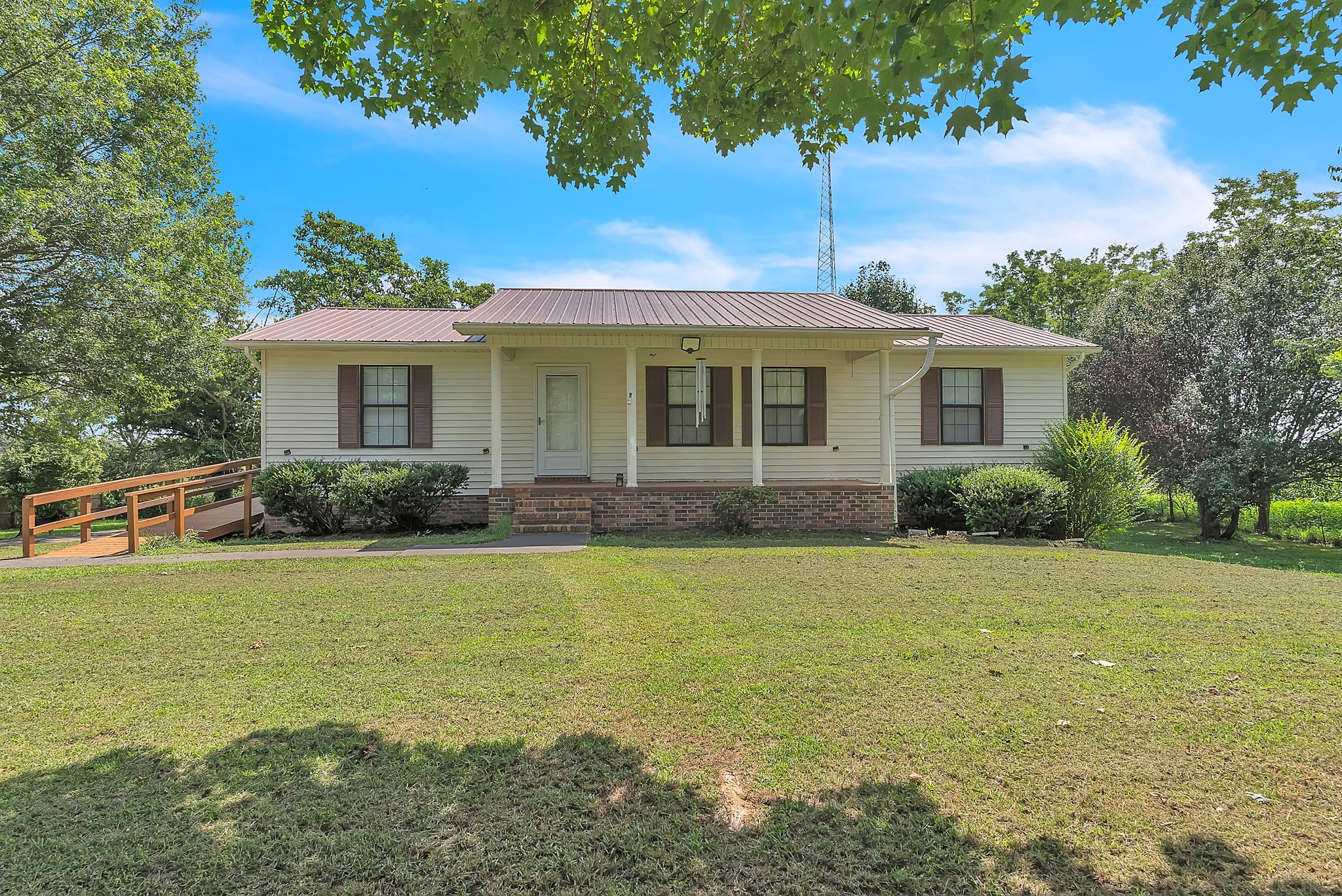 5785 Short Mountain Rd Property Photo 1