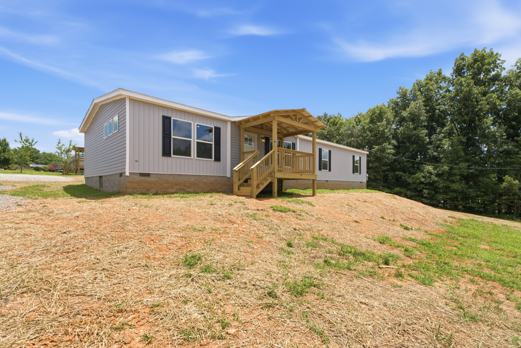 345 Meridian Dr Property Photo 2