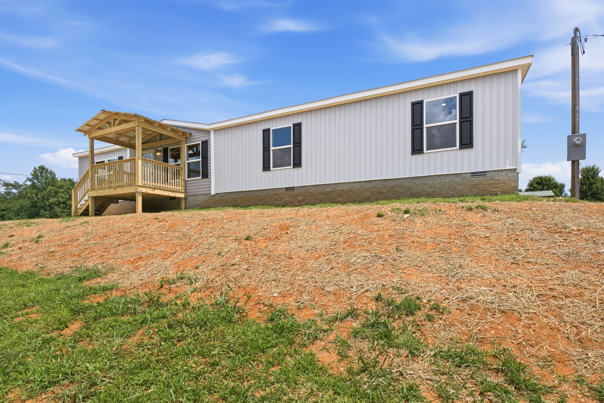 345 Meridian Dr Property Photo 4