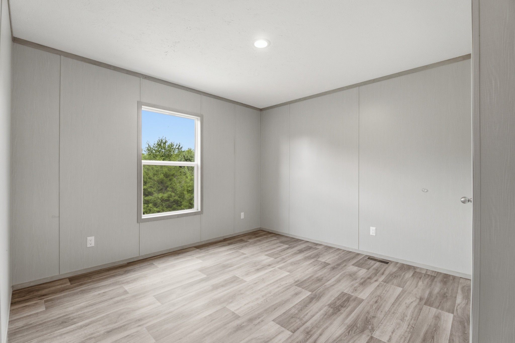 345 Meridian Dr Property Photo 25