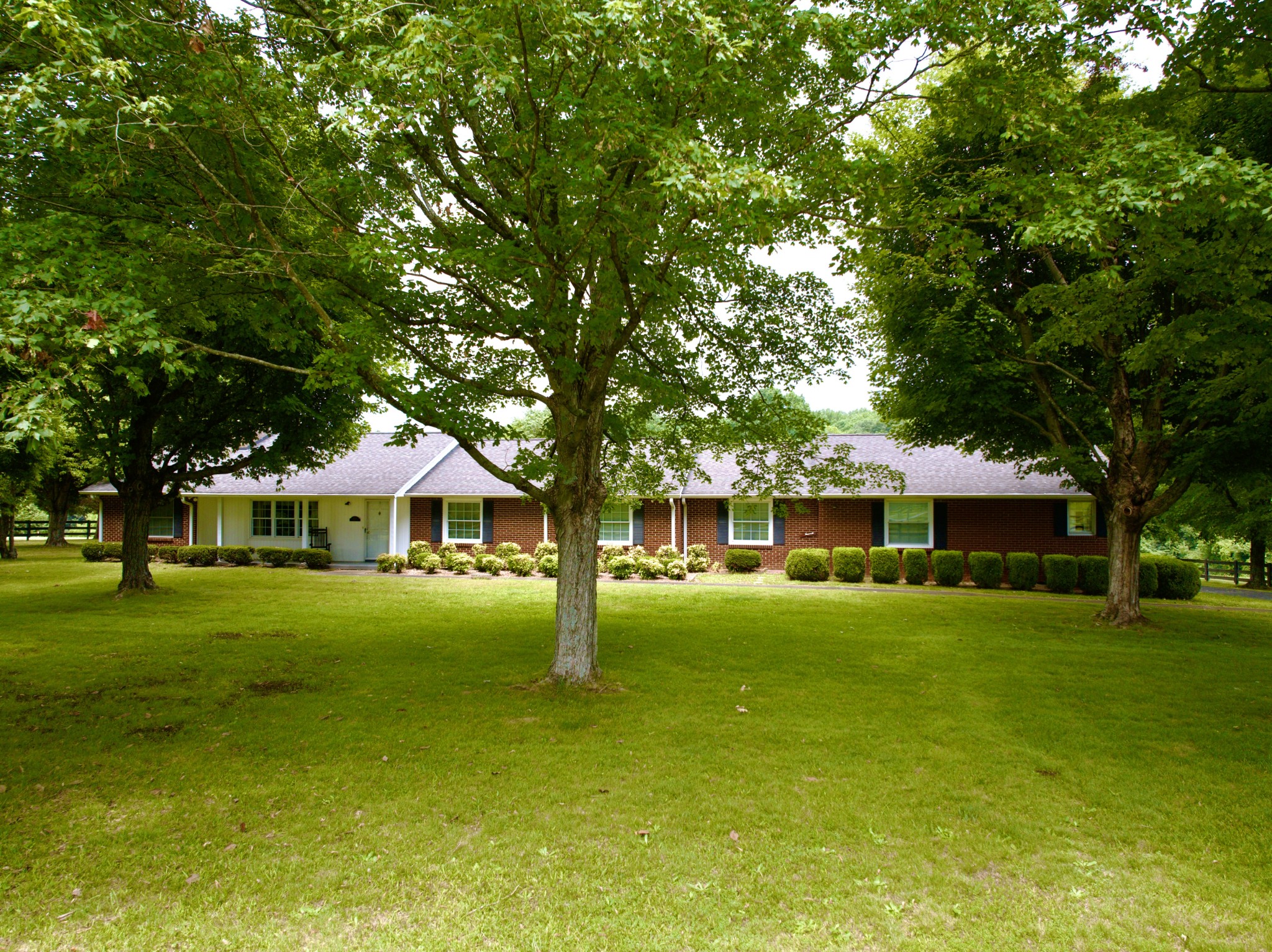 6881 Glidewell Rd Property Photo 1