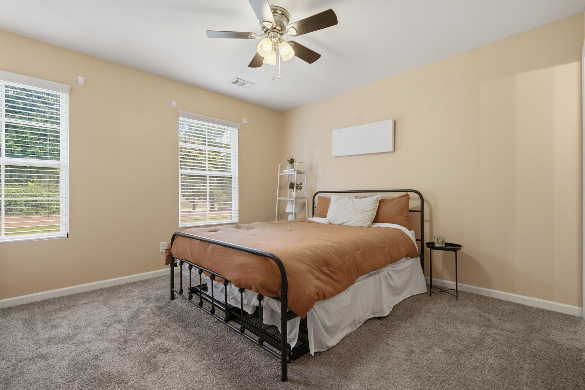 324 Mapleton Aly Property Photo 20