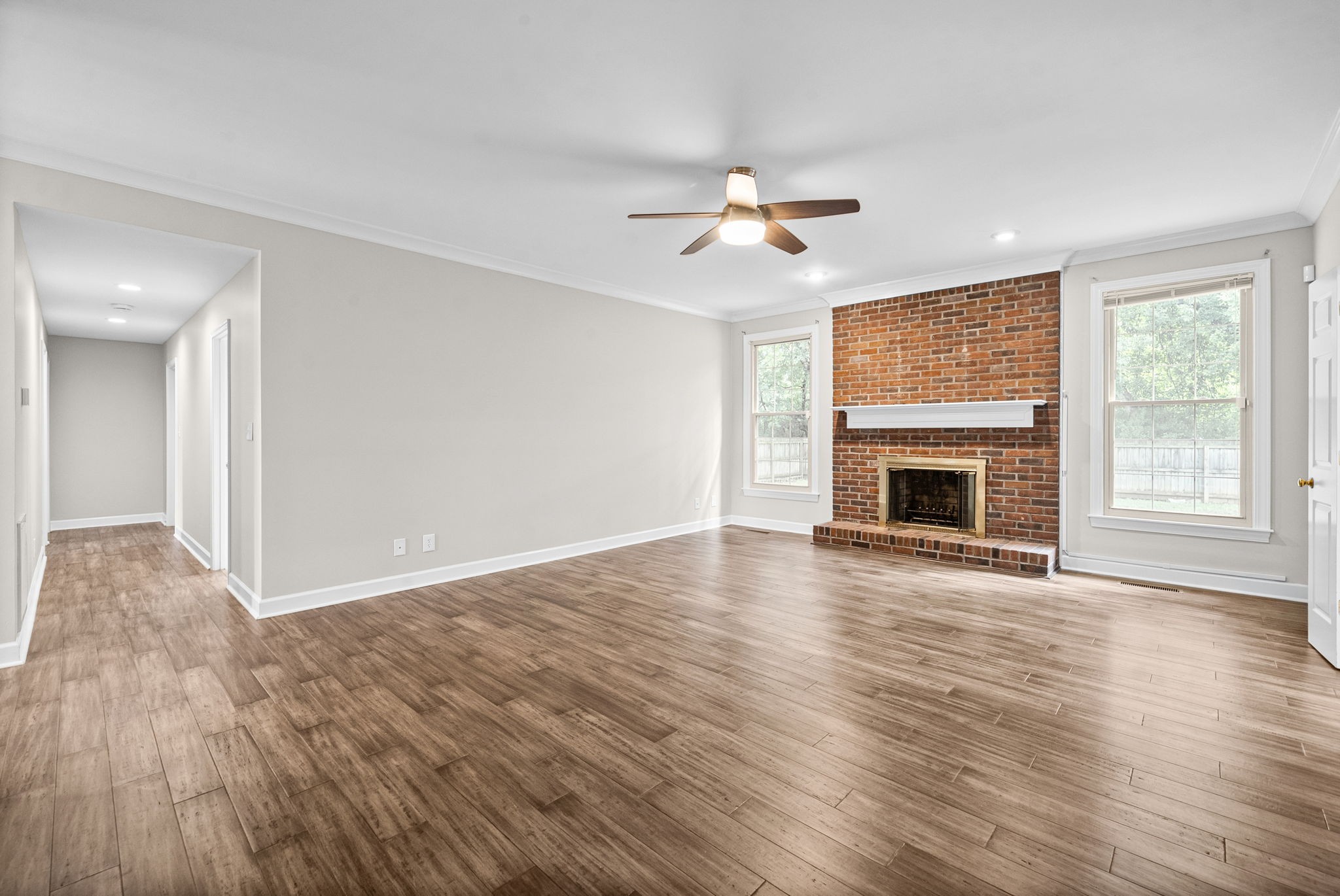 14 Harton Pl Property Photo 3