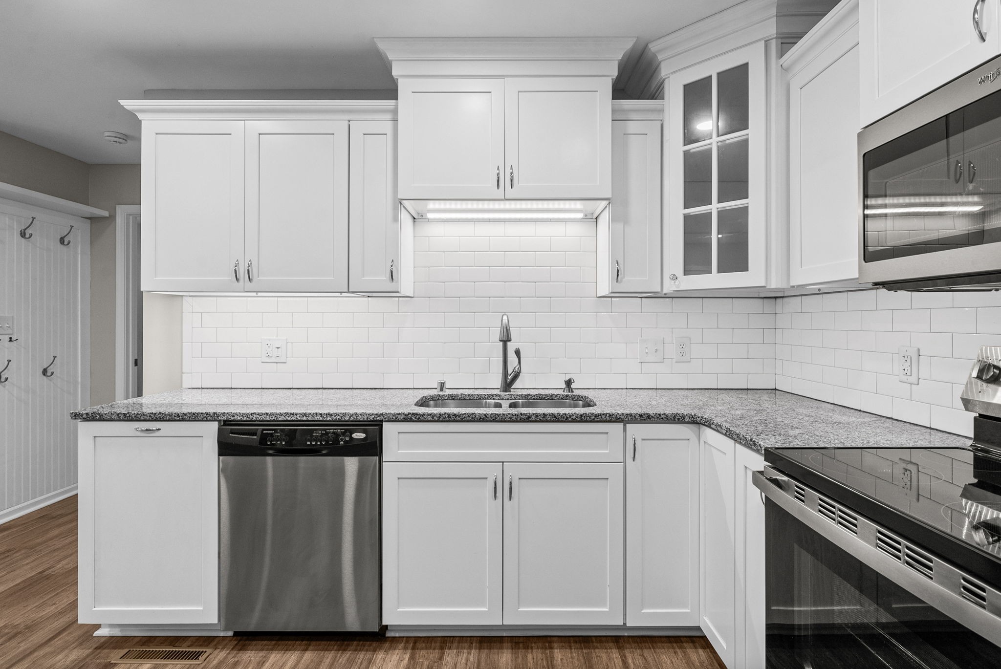 14 Harton Pl Property Photo 6