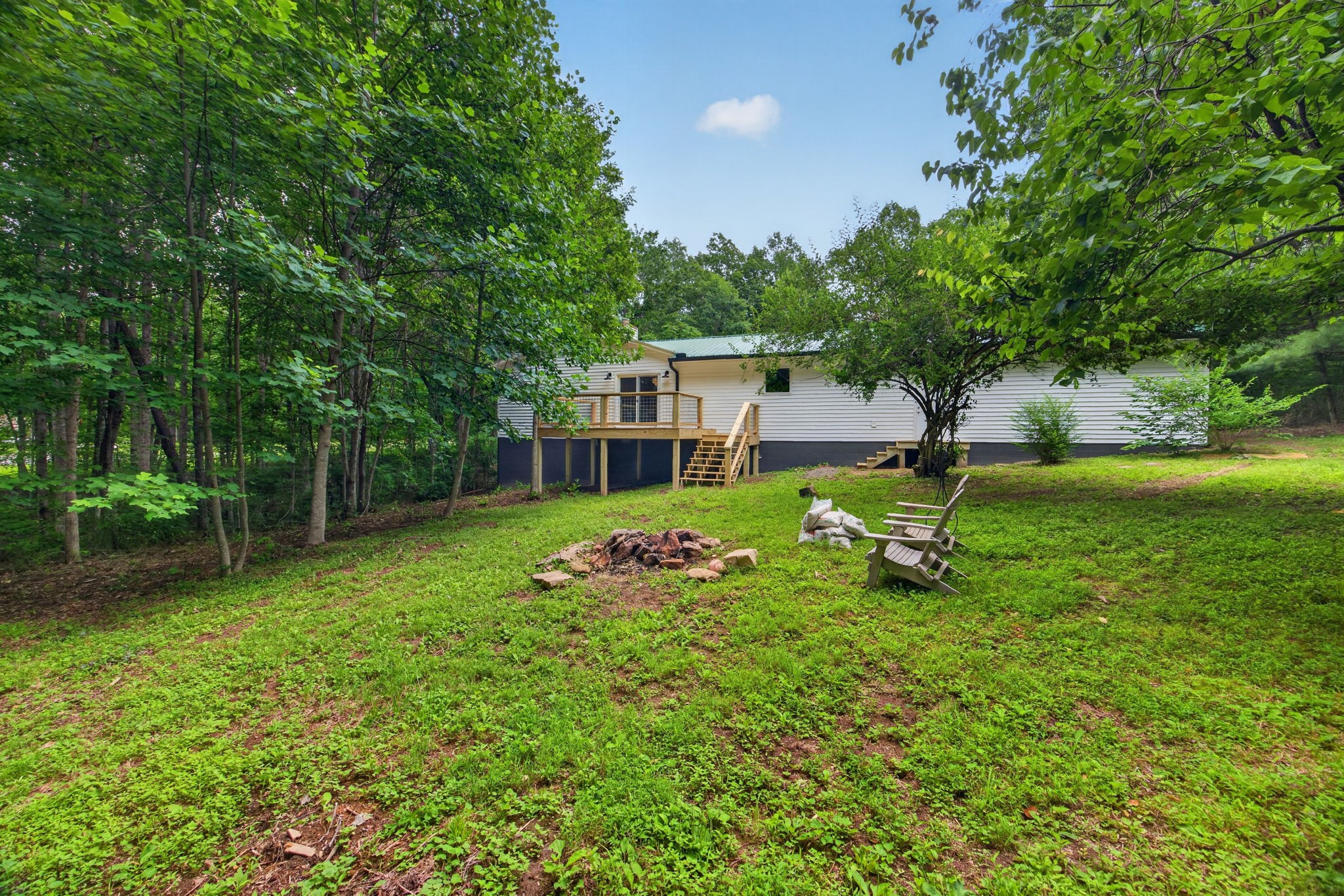 41 Jump Off Pl Property Photo 8