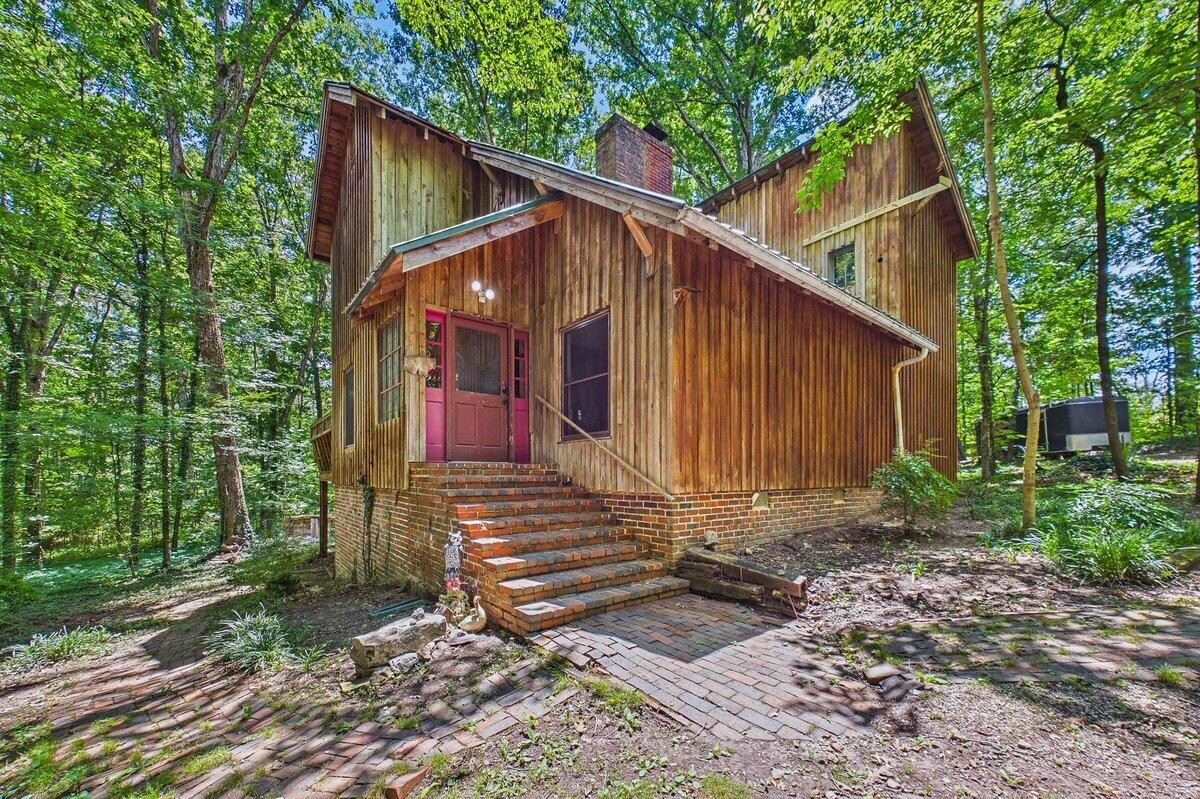 170 County Road 709 Property Photo 1
