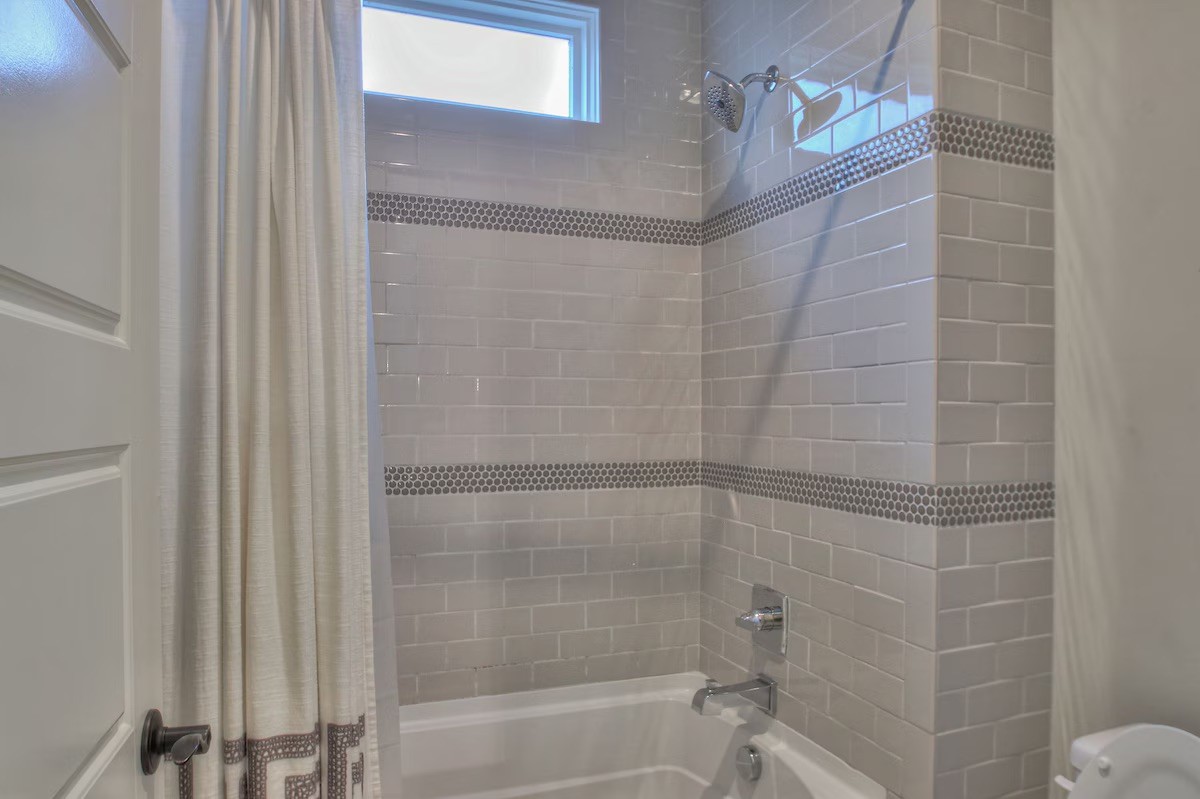1002b Woodmont Blvd Property Photo 38