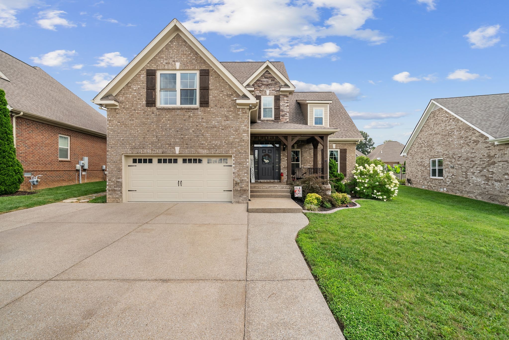 8025 Ragusa Cir Property Photo 1