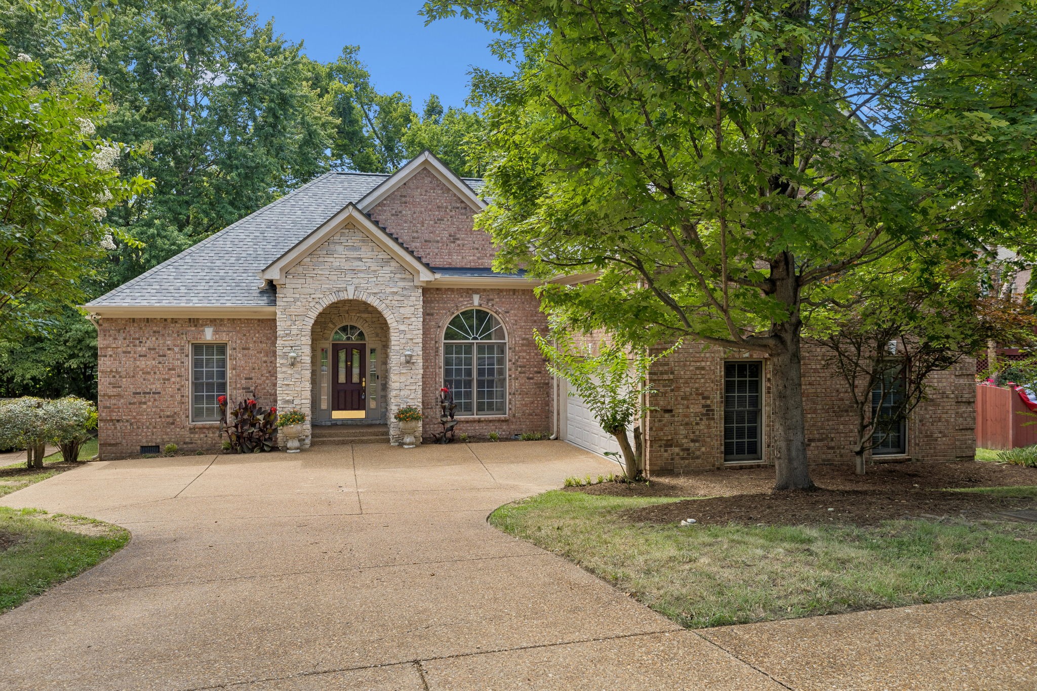 4737 Sterling Cross Property Photo 1