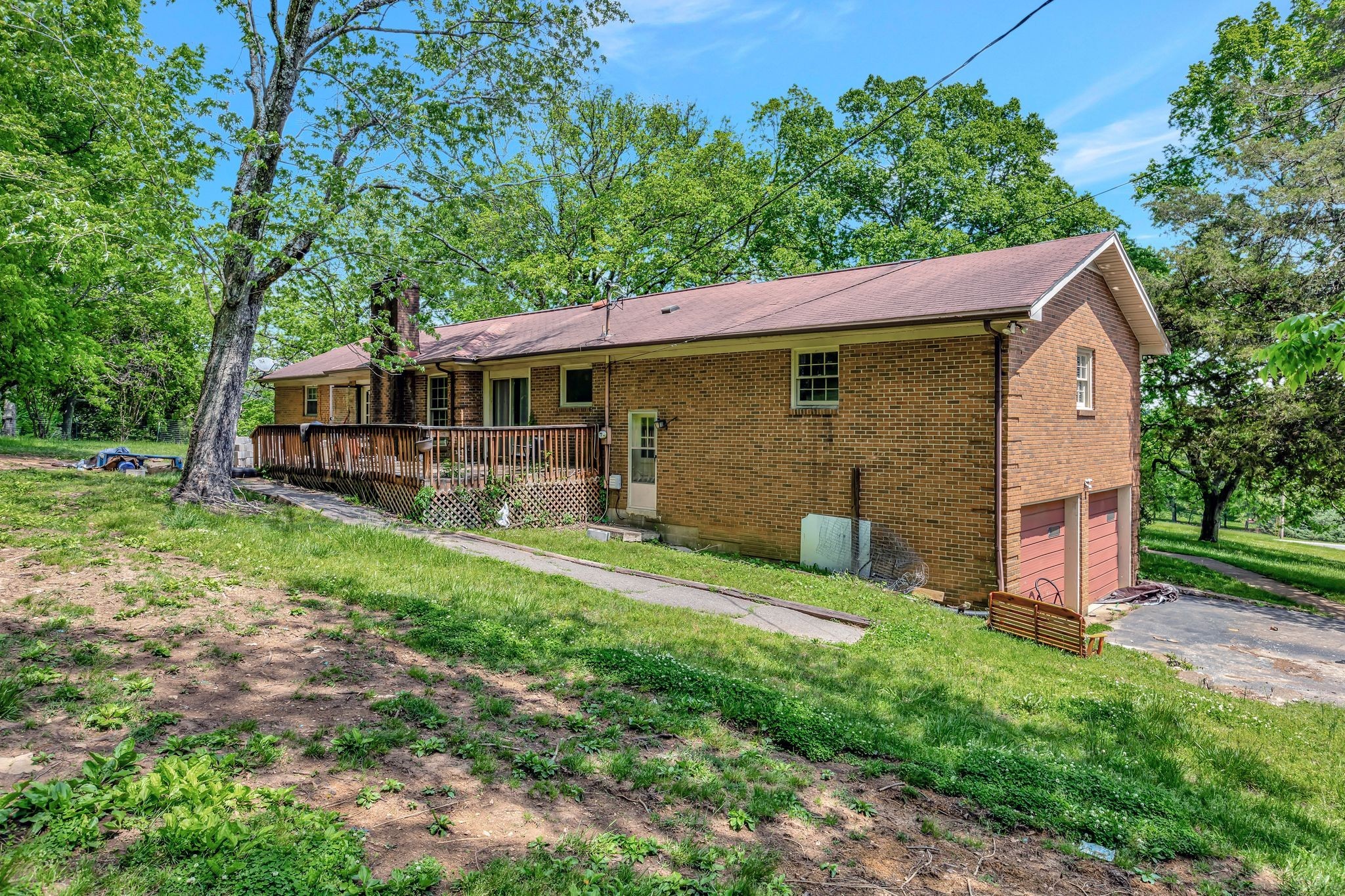 483 Franklin Rd Property Photo 34