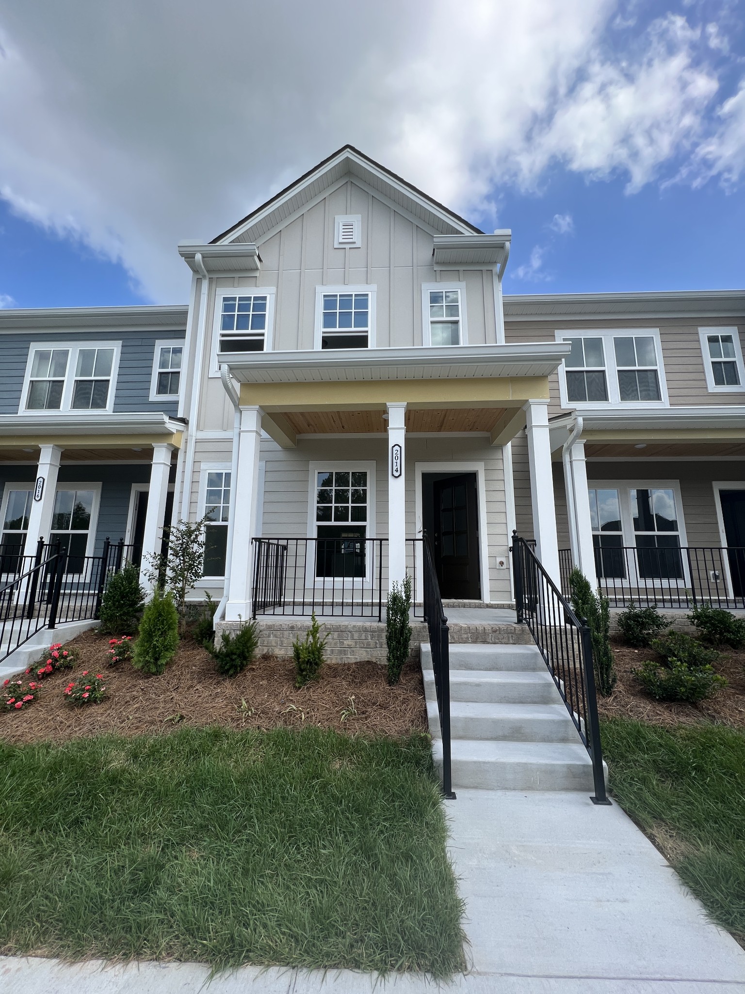 2014 Cavell Ln Property Photo 2