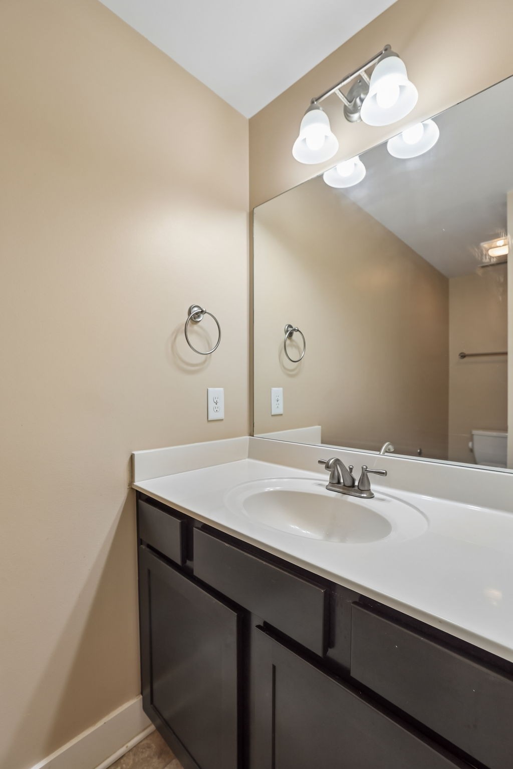 105 St Charles Pl Property Photo 14