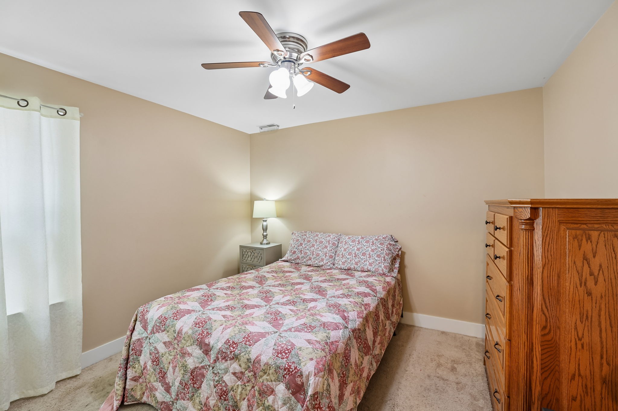 105 St Charles Pl Property Photo 21