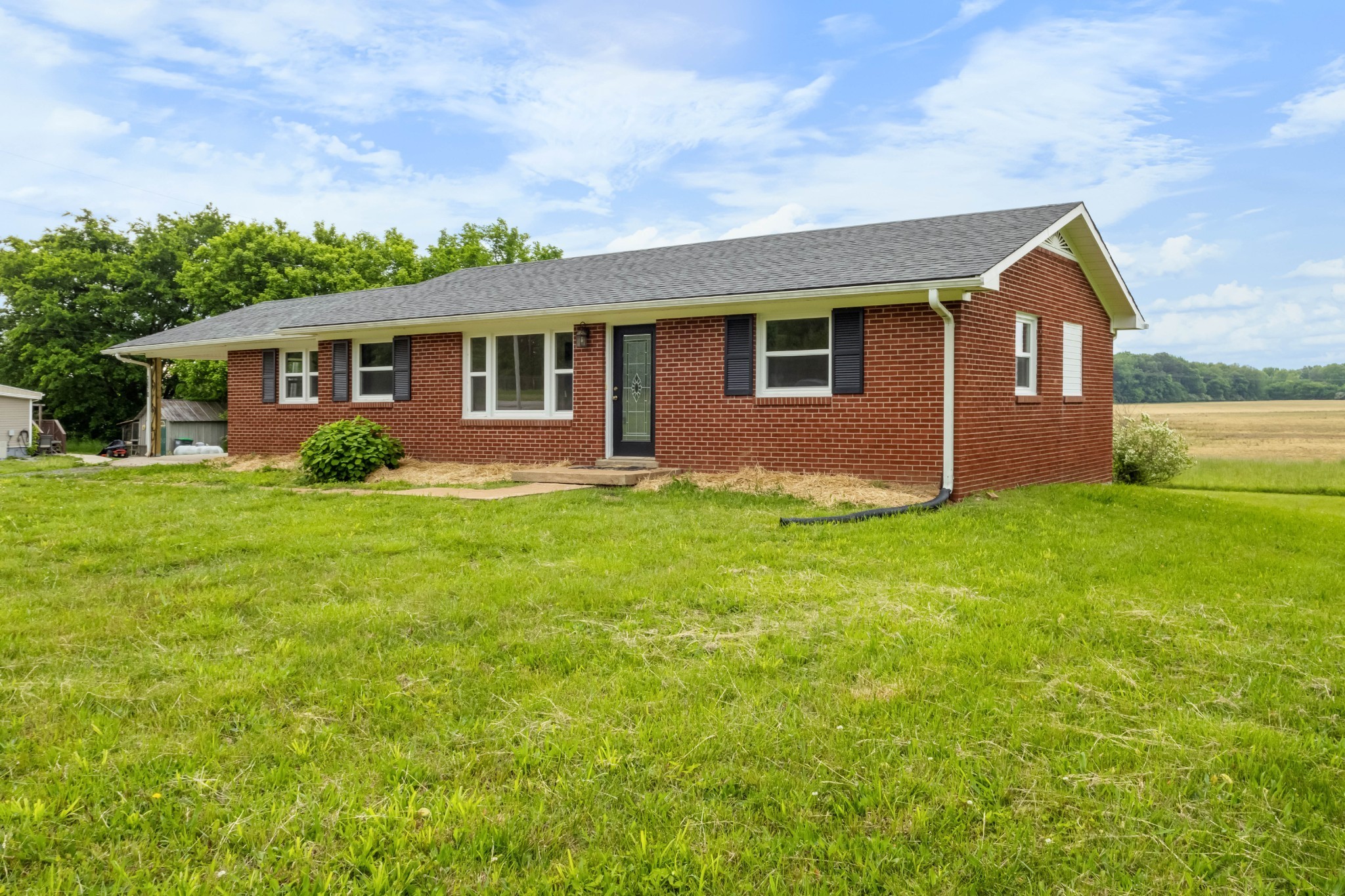 3070 Dover Rd Property Photo 2