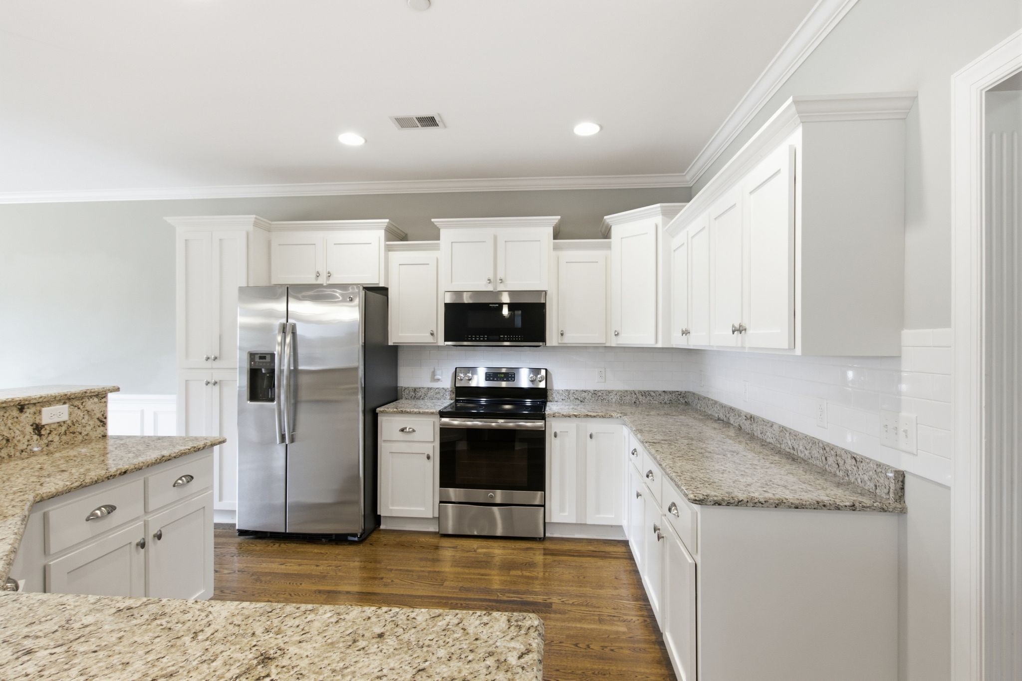 1301 Rivercrest Dr Property Photo 11