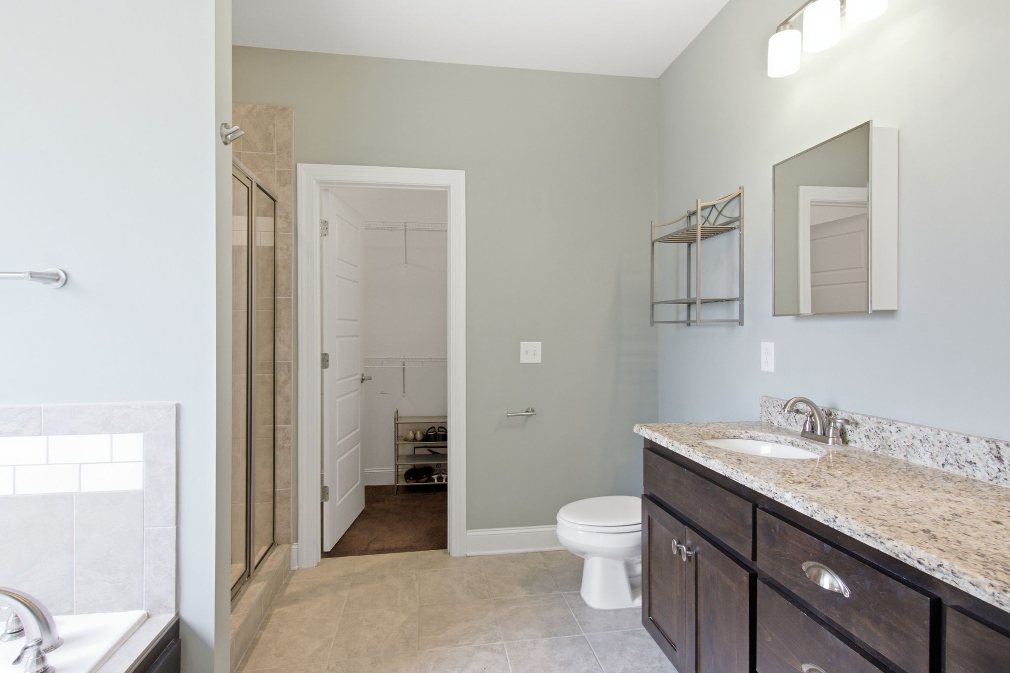 1301 Rivercrest Dr Property Photo 18