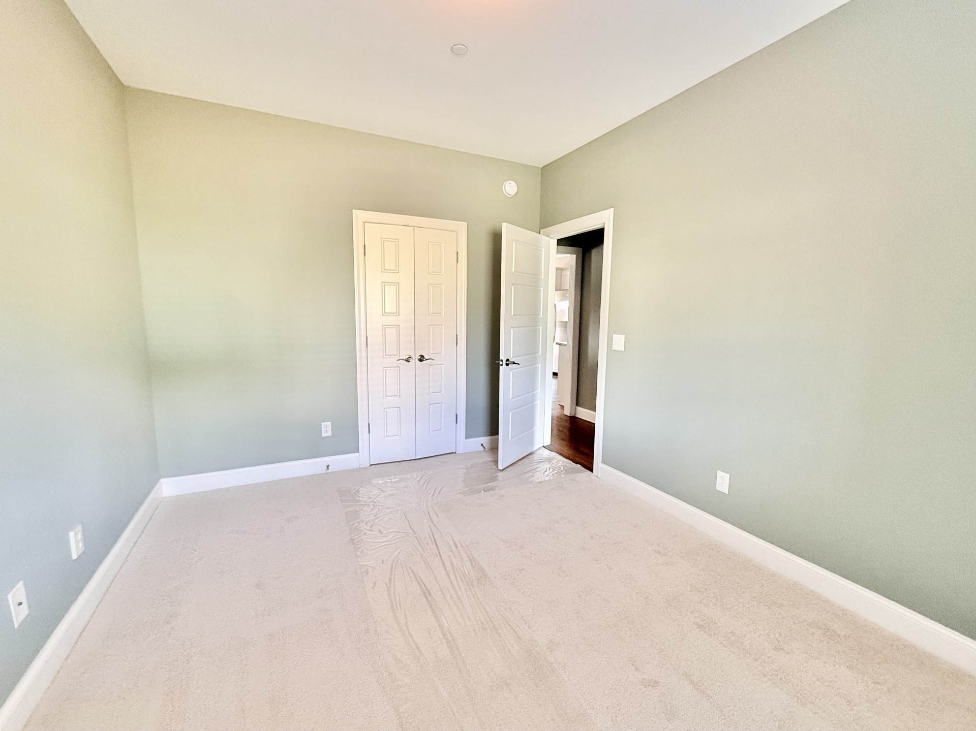 1301 Rivercrest Dr Property Photo 23