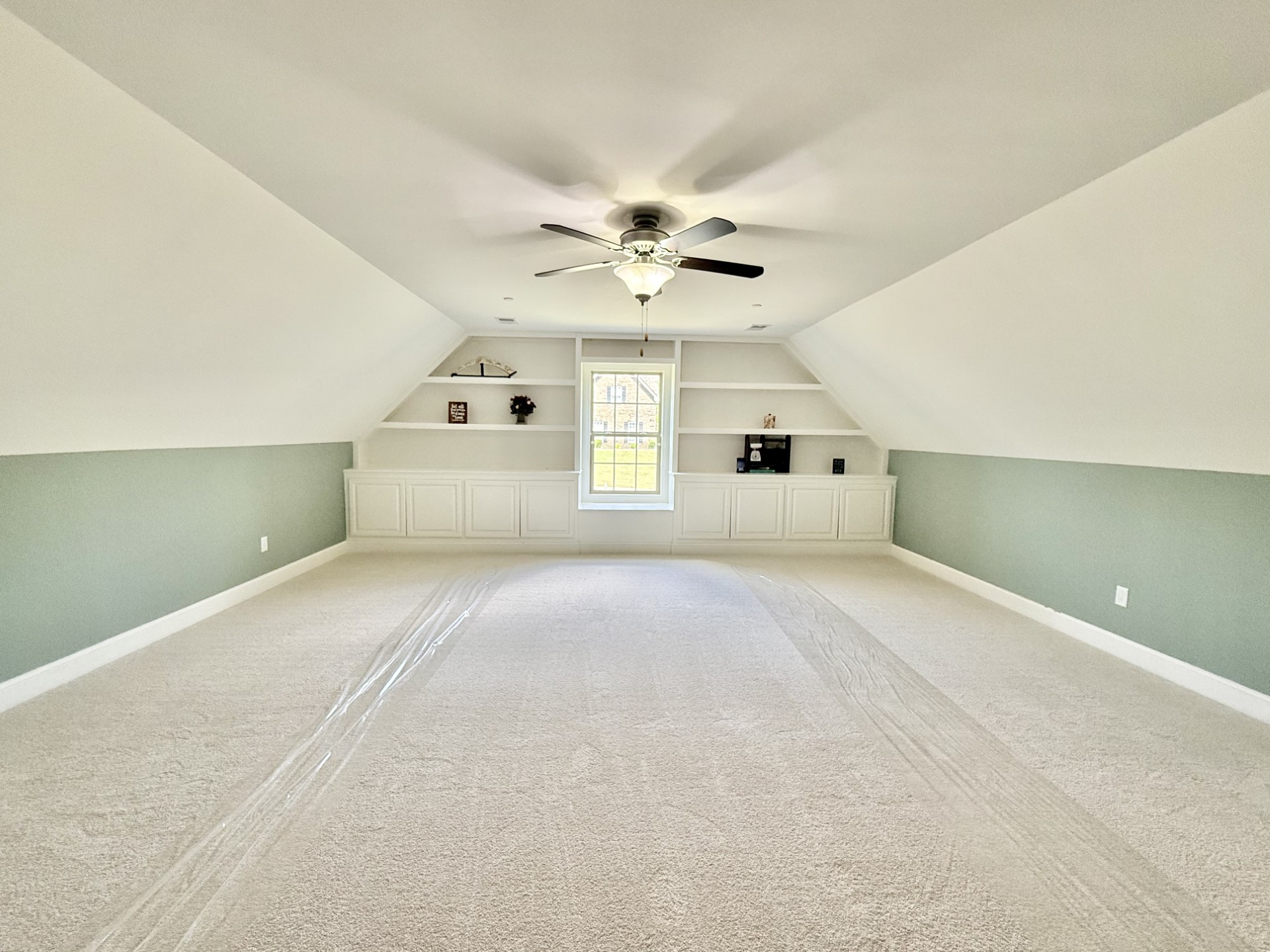 1301 Rivercrest Dr Property Photo 28